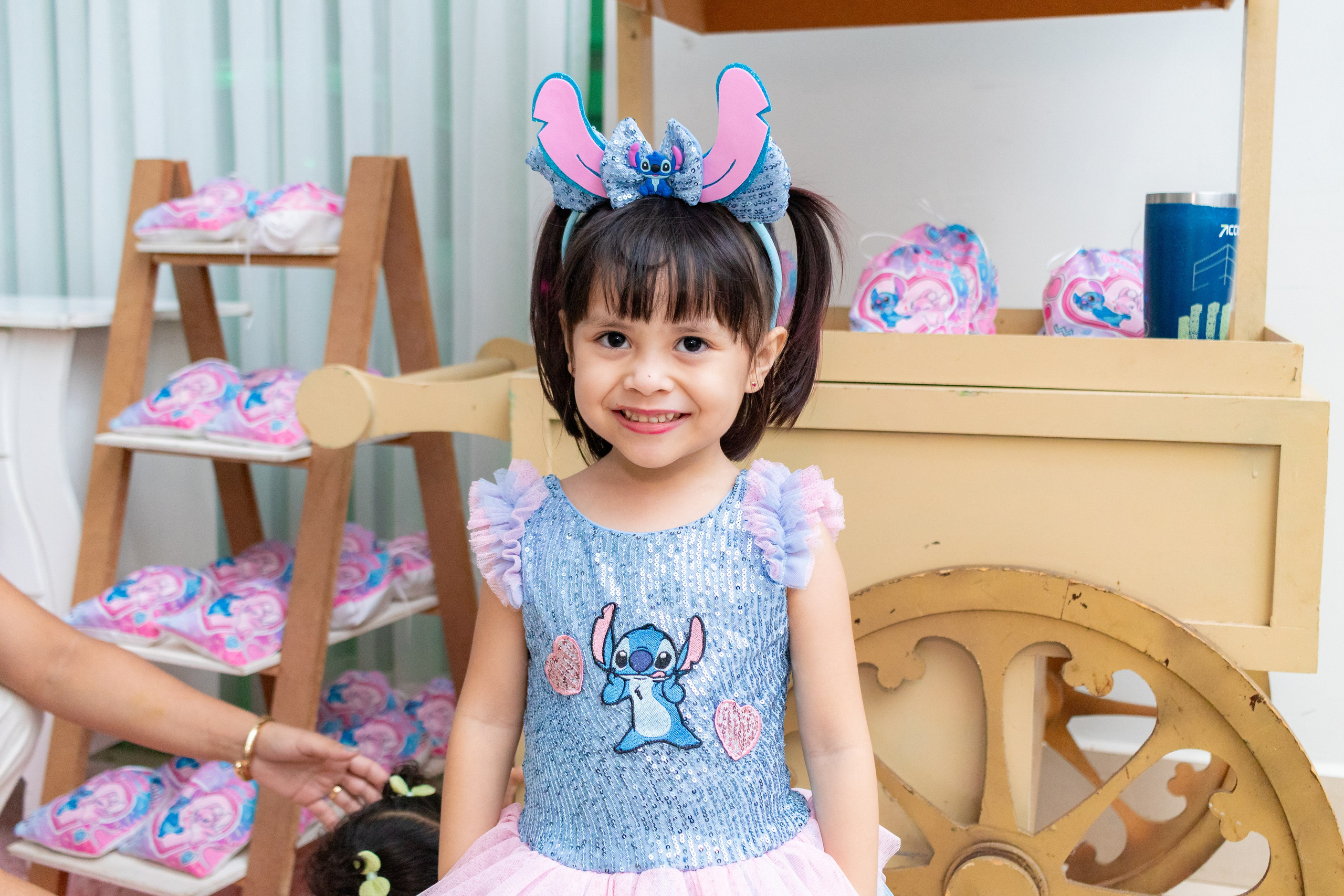 Alice — Aniversário 5 anos. Principal