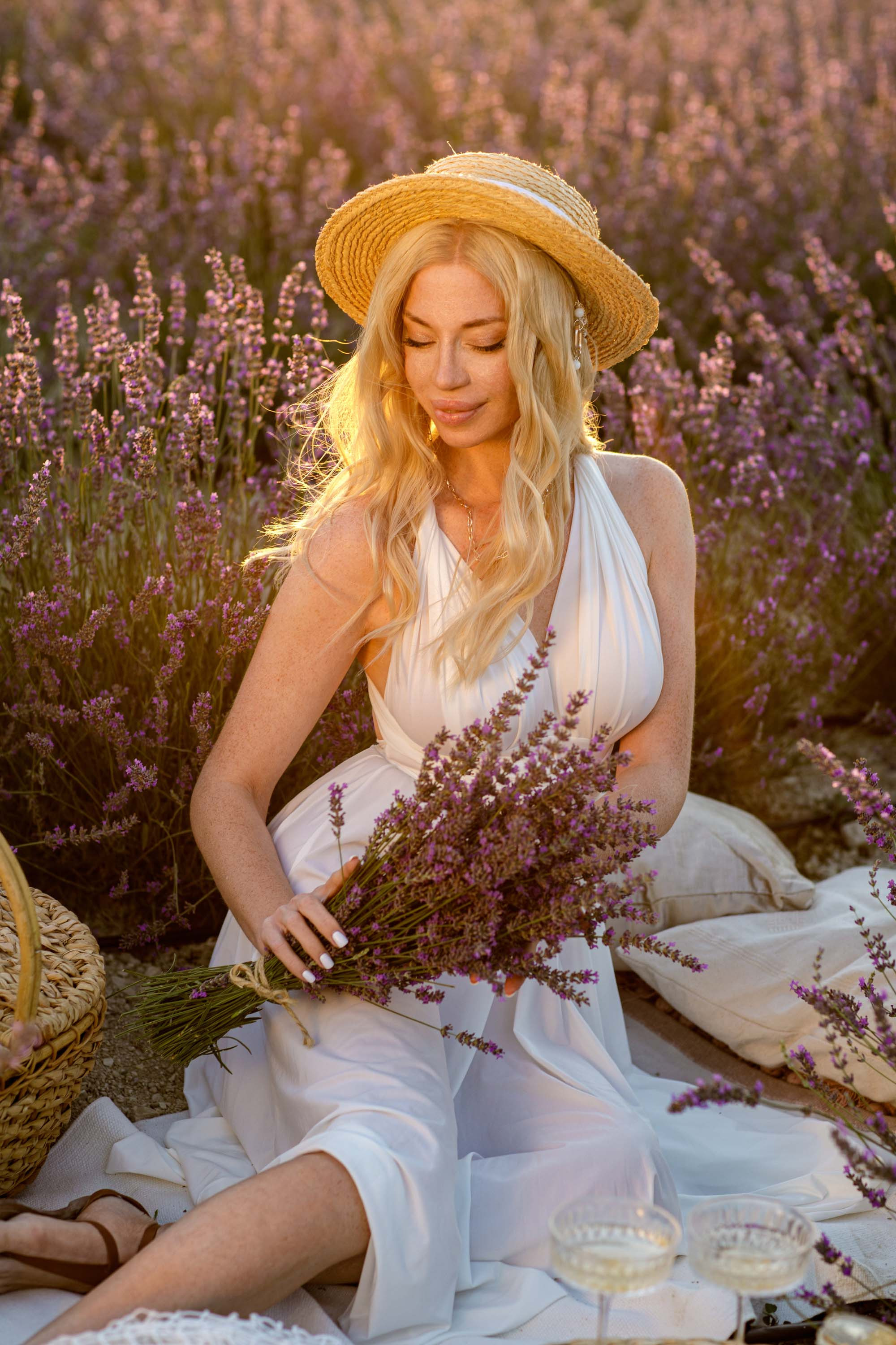 Lenore. Julia Ganch I Fashion Wedding Photography I Cappadocia Turkey