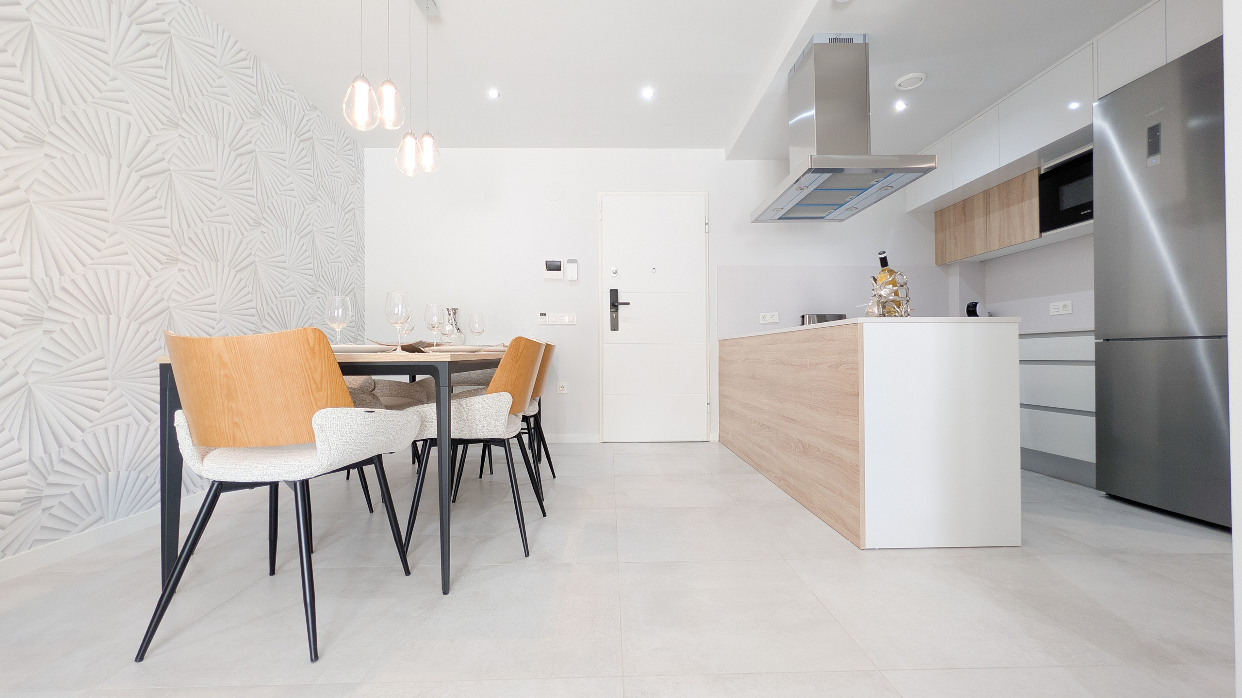 PLATINUM. Baby Beast