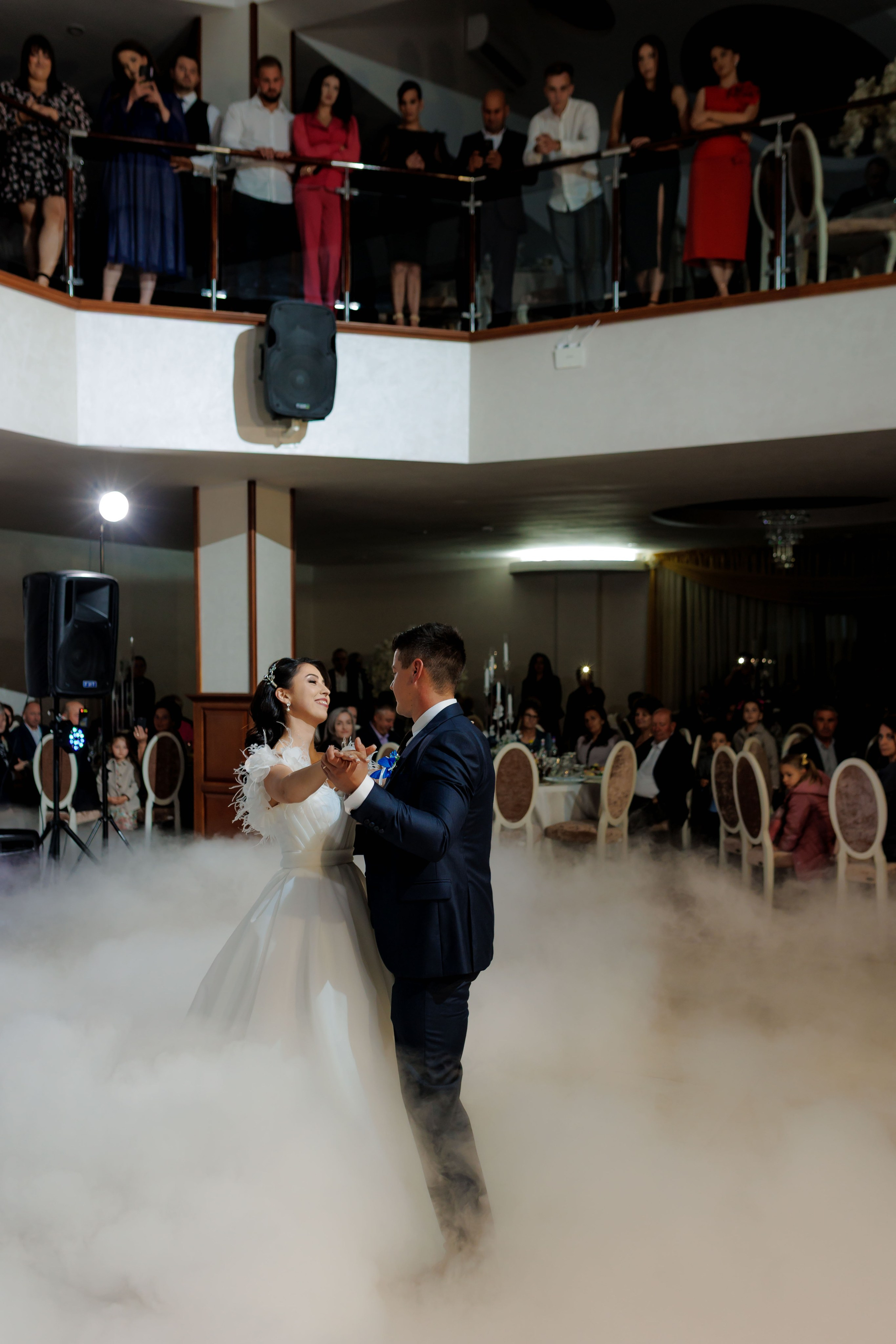 Loredana & Emilian – Ziua Nunții | Videografie - fotografie Botez Suceava, Iași, Botoșani. Servicii foto-video profesionale, pentru momente de neuitat