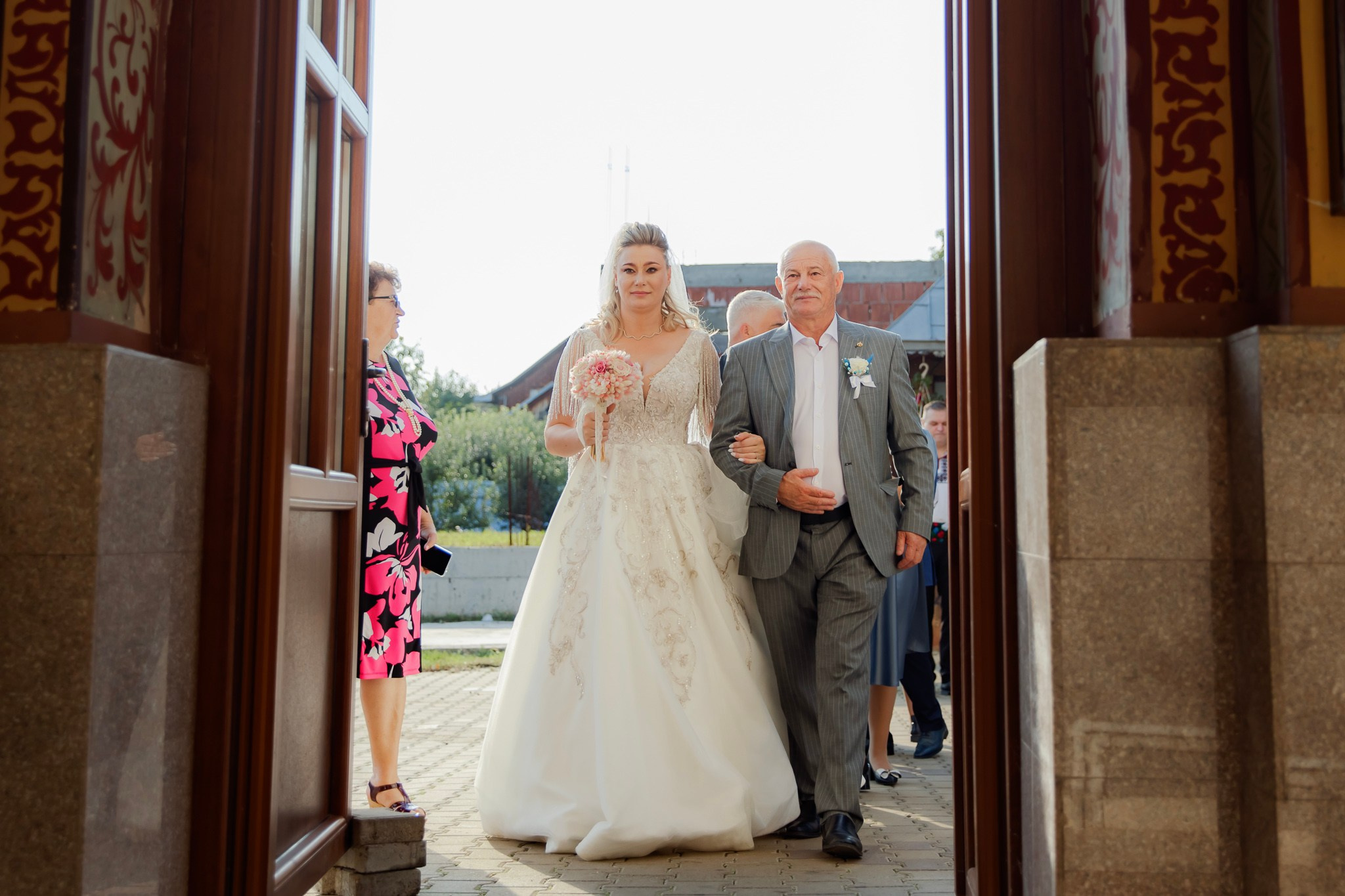 Mihai & Oana. Servicii foto-video profesionale, pentru momente de neuitat