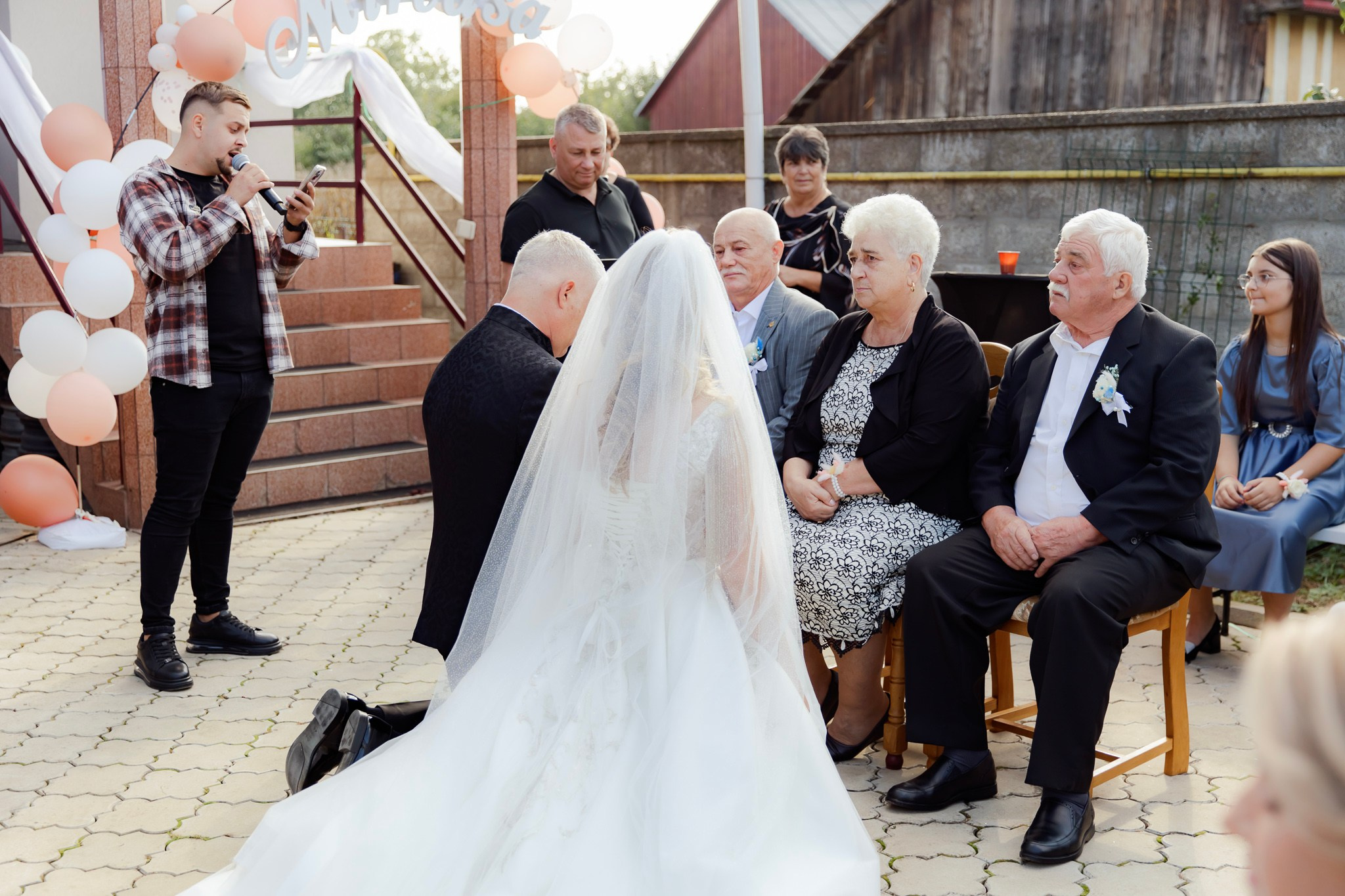 Mihai & Oana. Servicii foto-video profesionale, pentru momente de neuitat