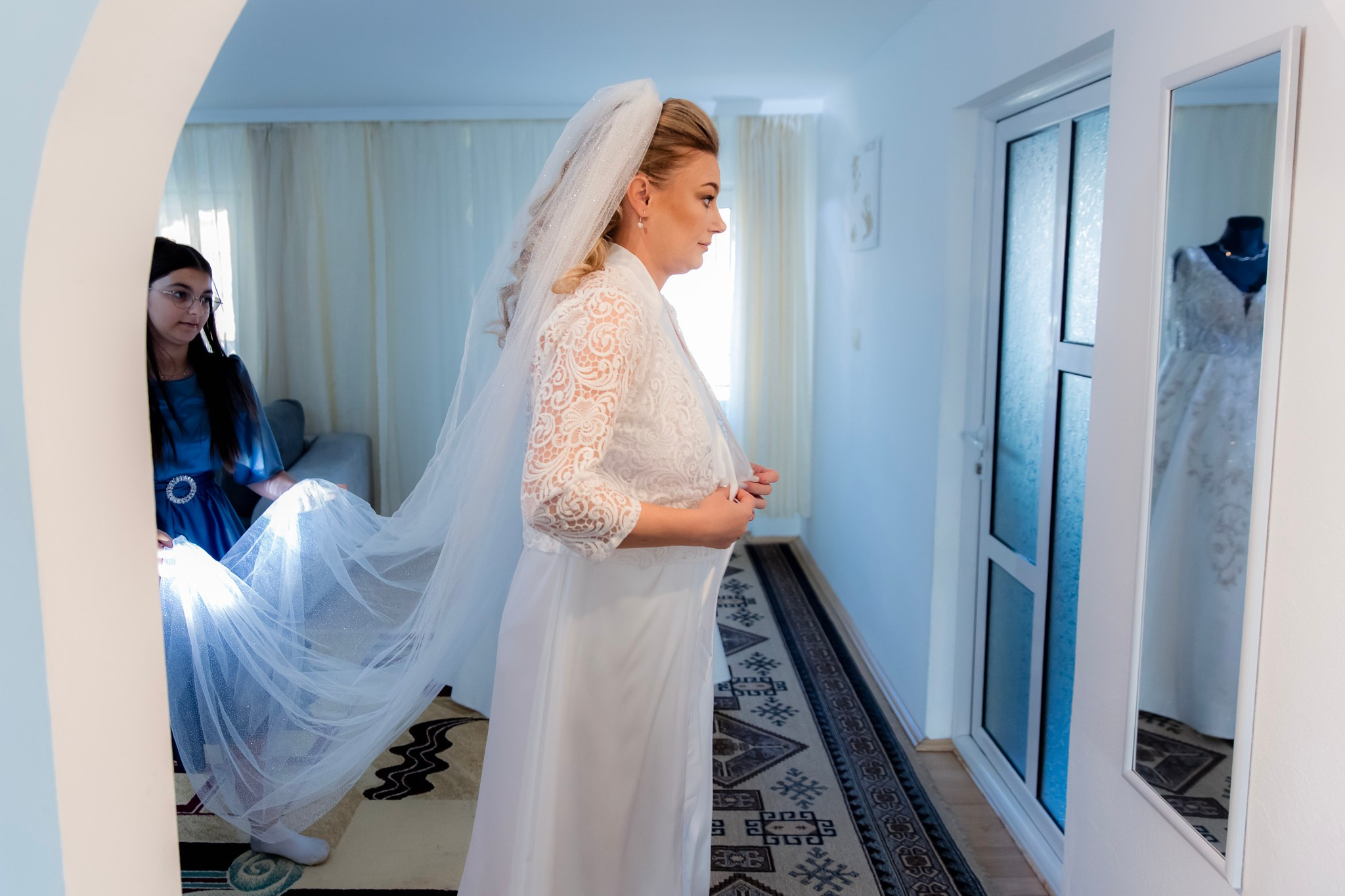 Mihai & Oana. Servicii foto-video profesionale, pentru momente de neuitat