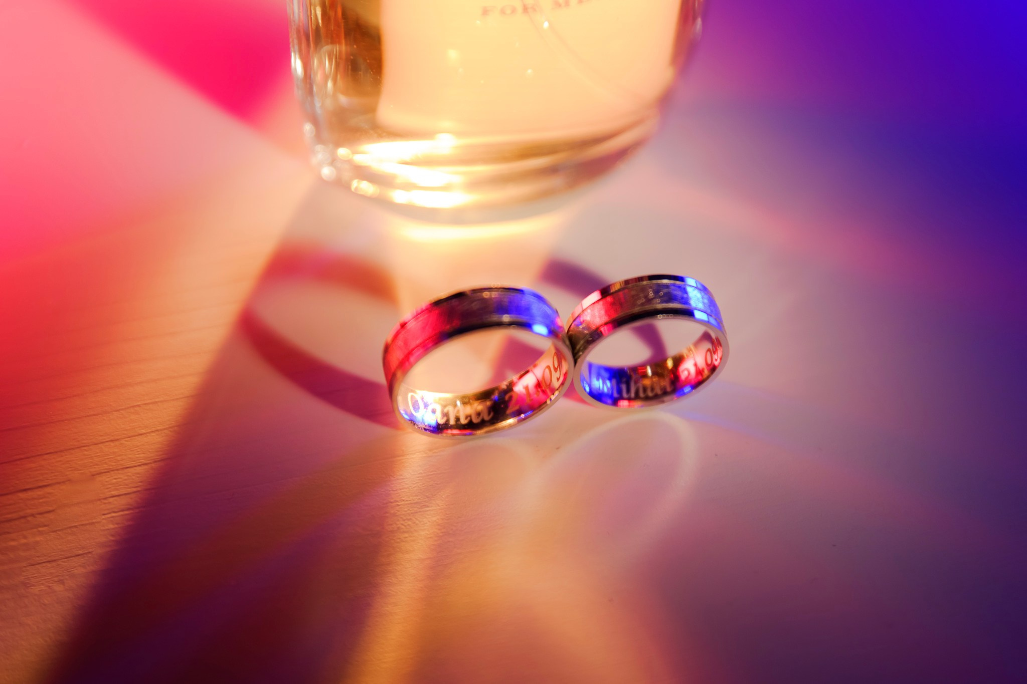 Mihai & Oana. Servicii foto-video profesionale, pentru momente de neuitat