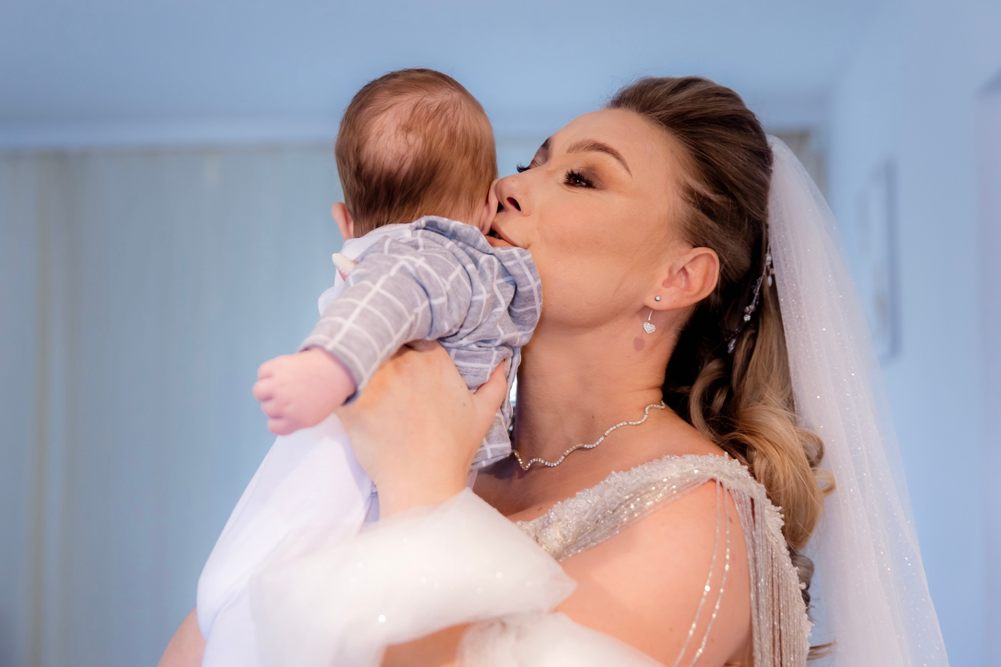 Mihai & Oana. Servicii foto-video profesionale, pentru momente de neuitat