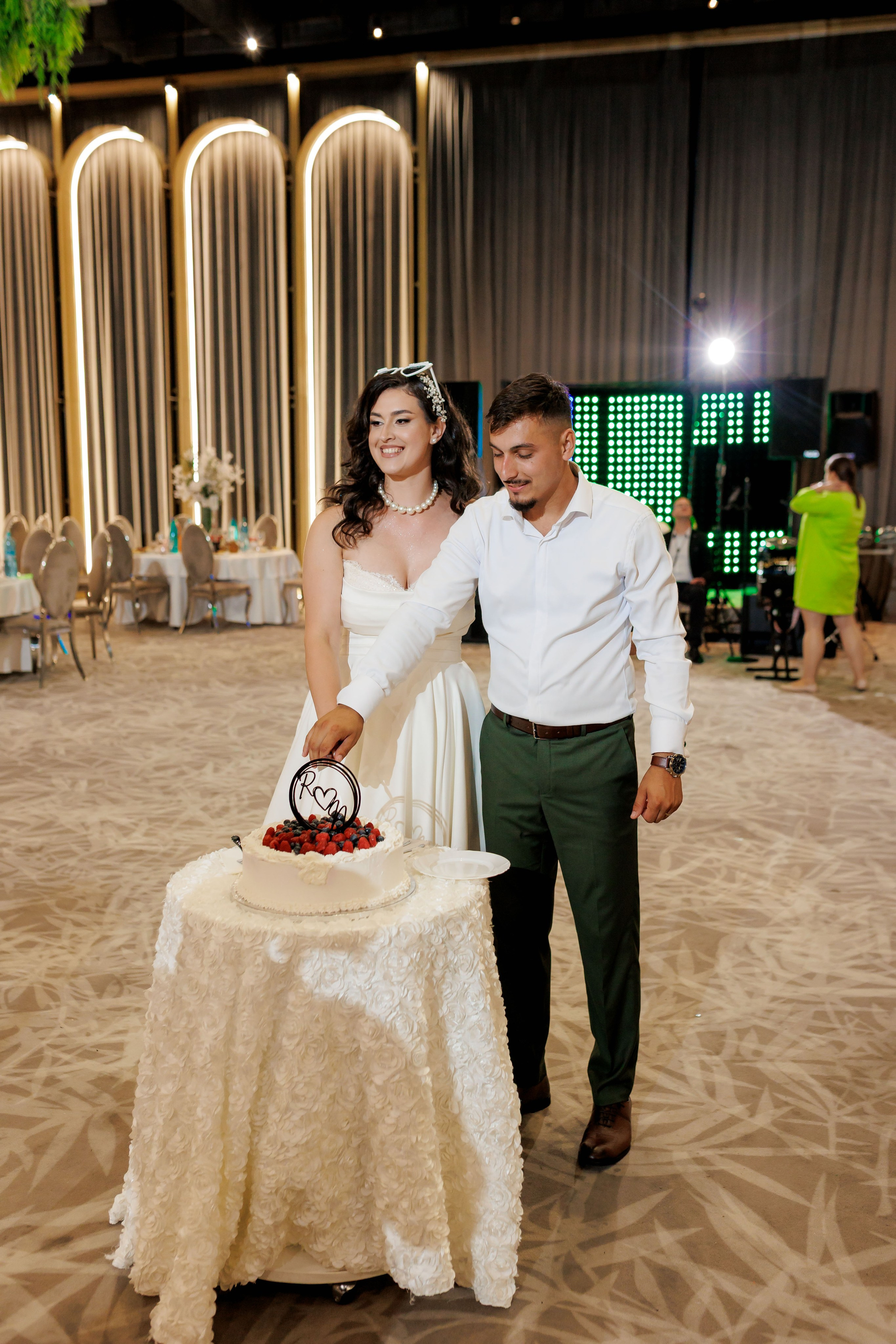 Nunta Nicoleta & Răzvan | Fotografie & Videografie Profesională. Servicii foto-video profesionale, pentru momente de neuitat