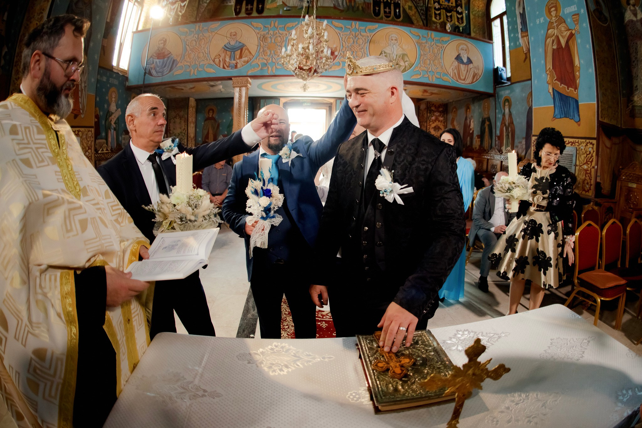 Mihai & Oana. Servicii foto-video profesionale, pentru momente de neuitat