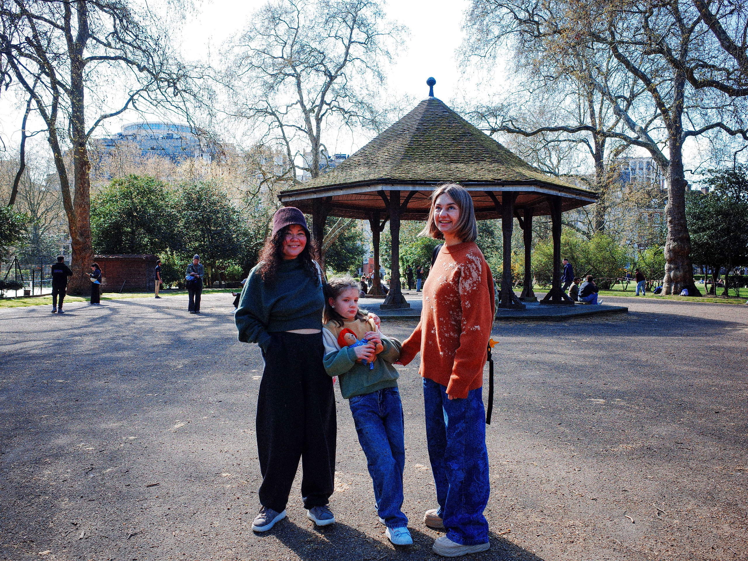 Janе, Veronica and Camilla. Victoria Dini Photography