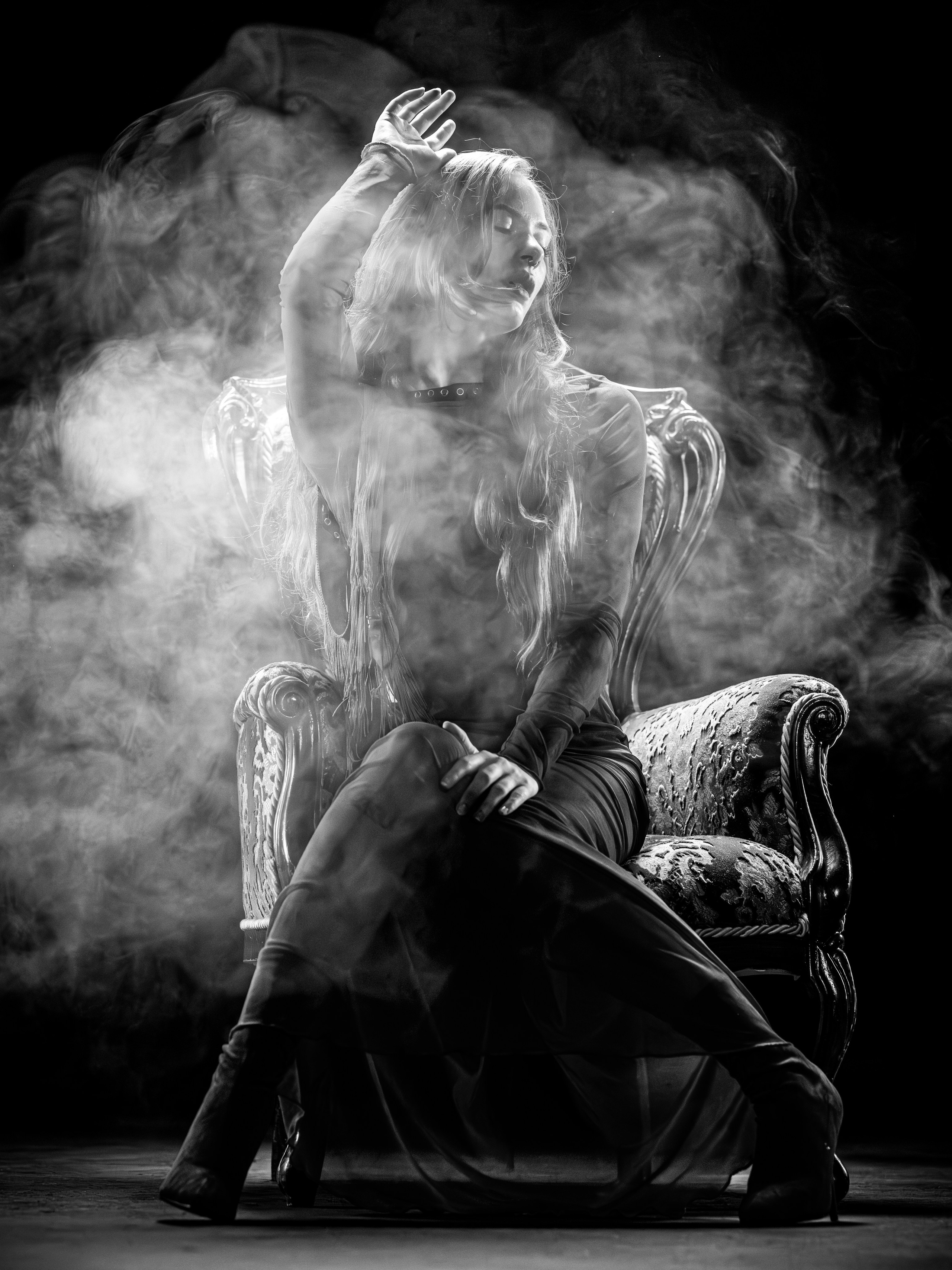 Book Modella Mey. “Gianmaria Coscia fotografo per passione”