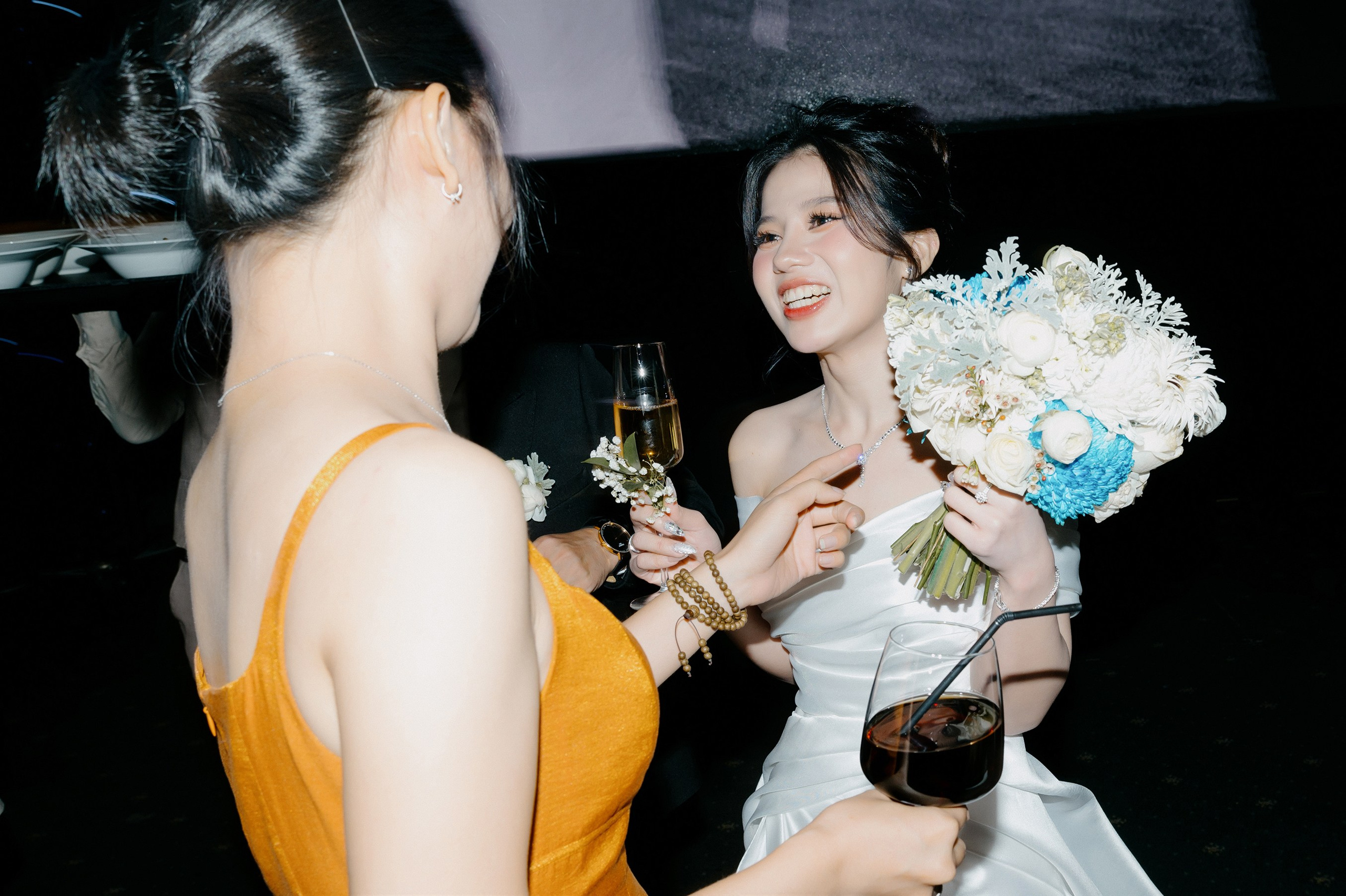 THANH THUÝ & TRỌNG KỶ. Nhiếp ảnh gia đám cưới hàng đầu tại Thành Phố Hồ Chí Minh