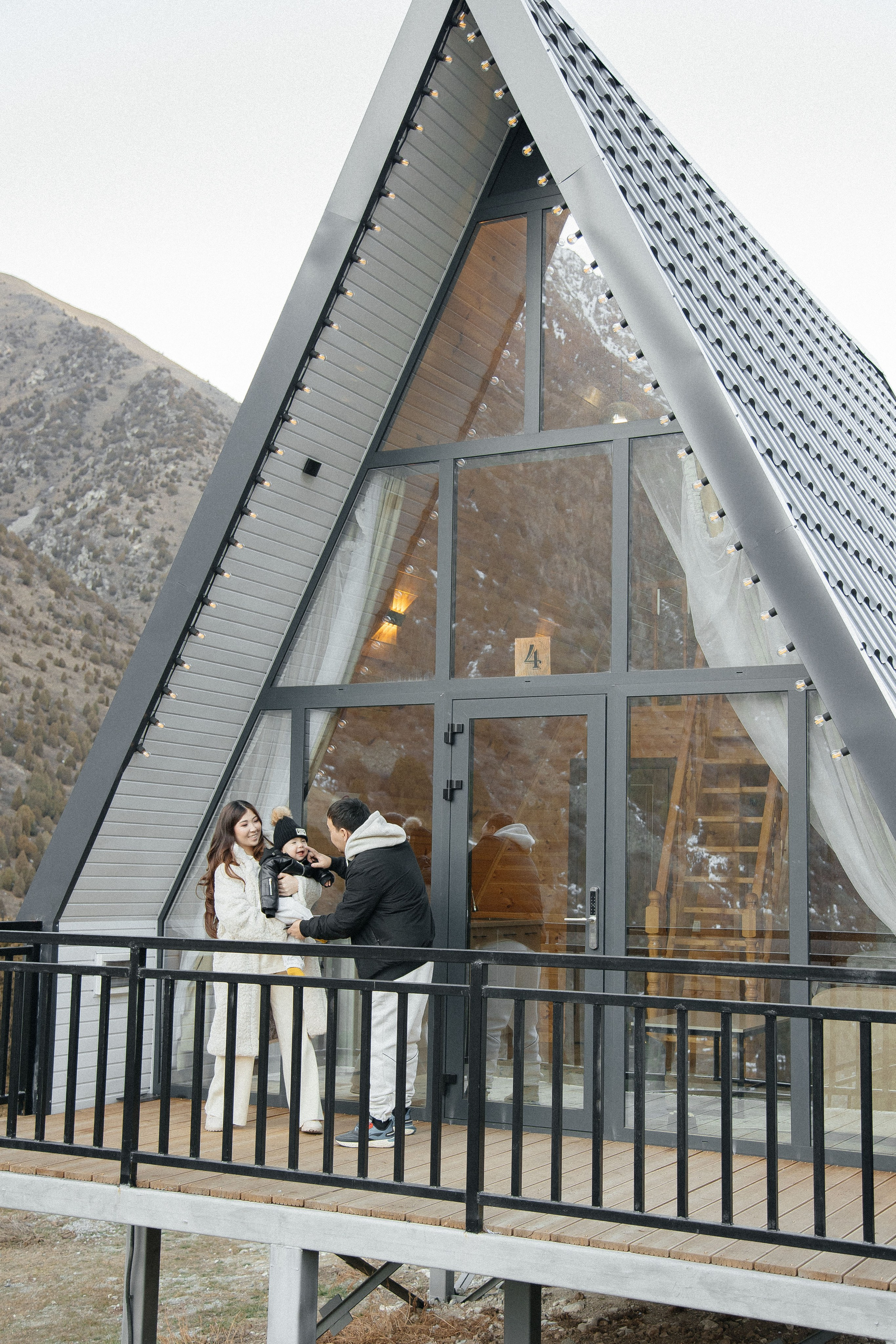 Asel family. Свадебный фотограф в Бишкеке