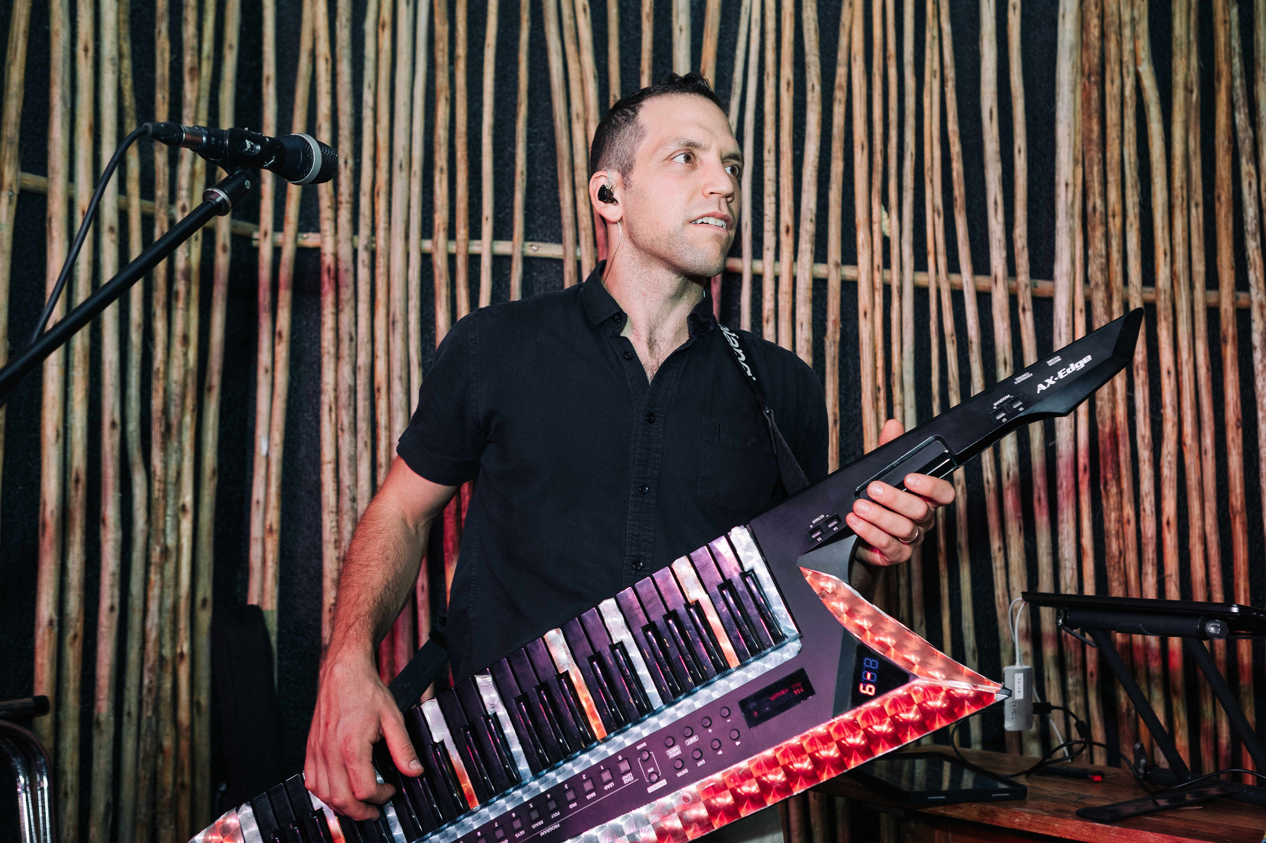 WEDDING OUT OF CITY. PHOTOGRAPHER IN ISRAEL