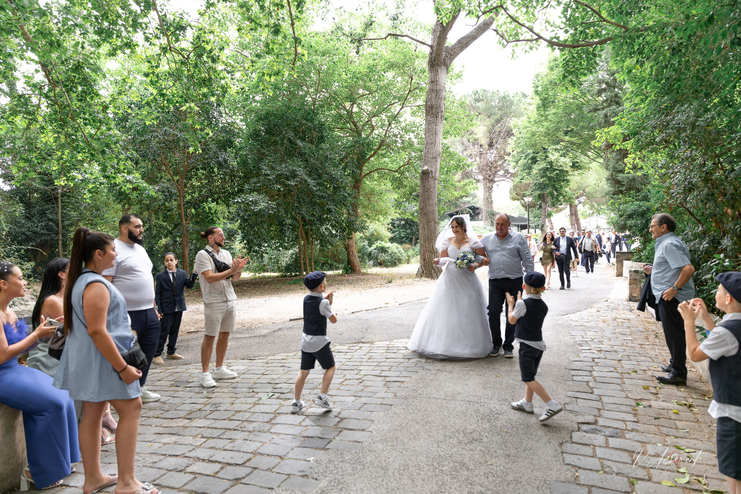 Emmanuelle & Davy. Wedding-Family photographer, South of France–Paris, Valentina Acrement