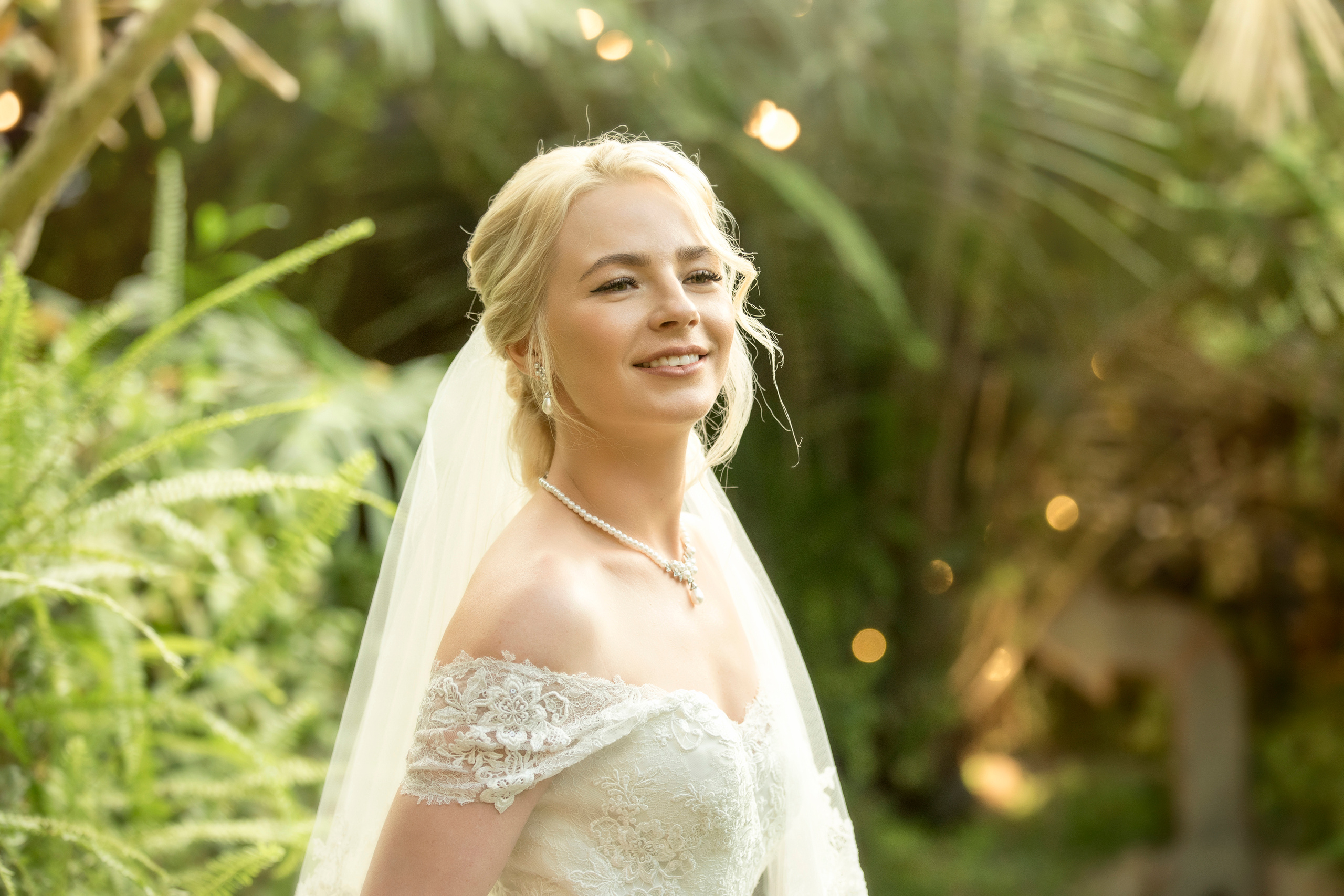 Valeria & Michael. Anastasia Post: Wedding and Editorial Photography