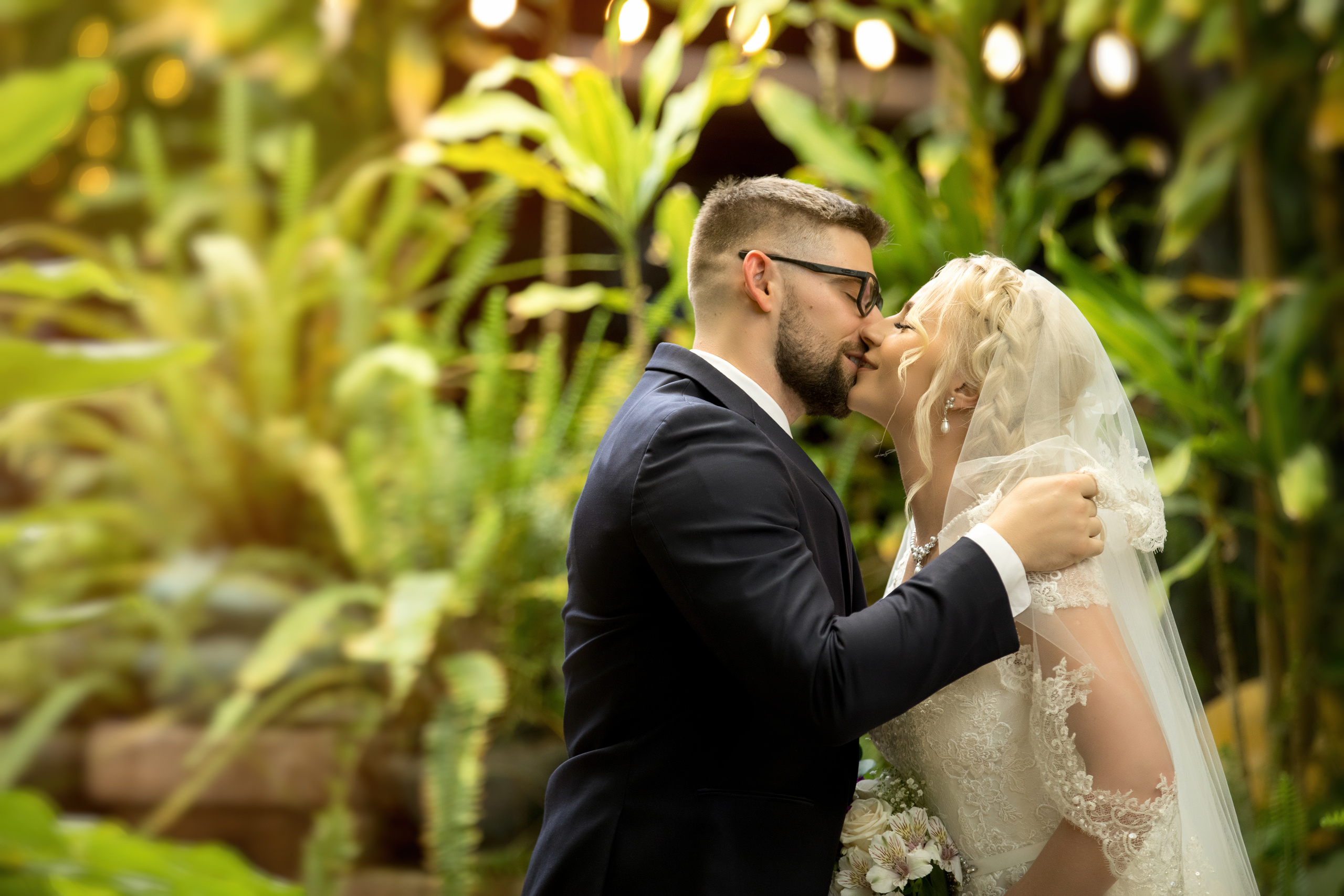 Valeria & Michael. Anastasia Post: Wedding and Editorial Photography