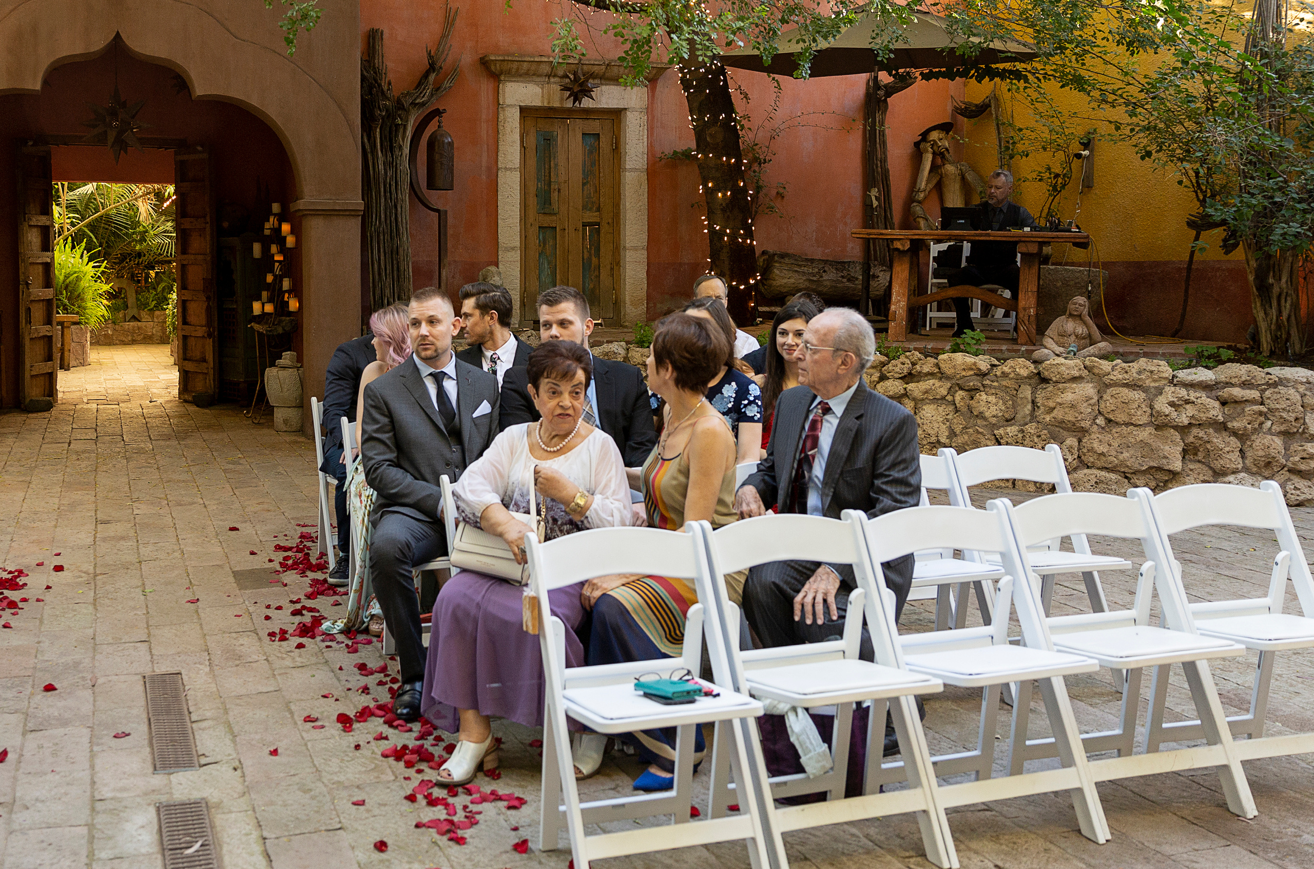 Valeria & Michael. Anastasia Post: Wedding and Editorial Photography