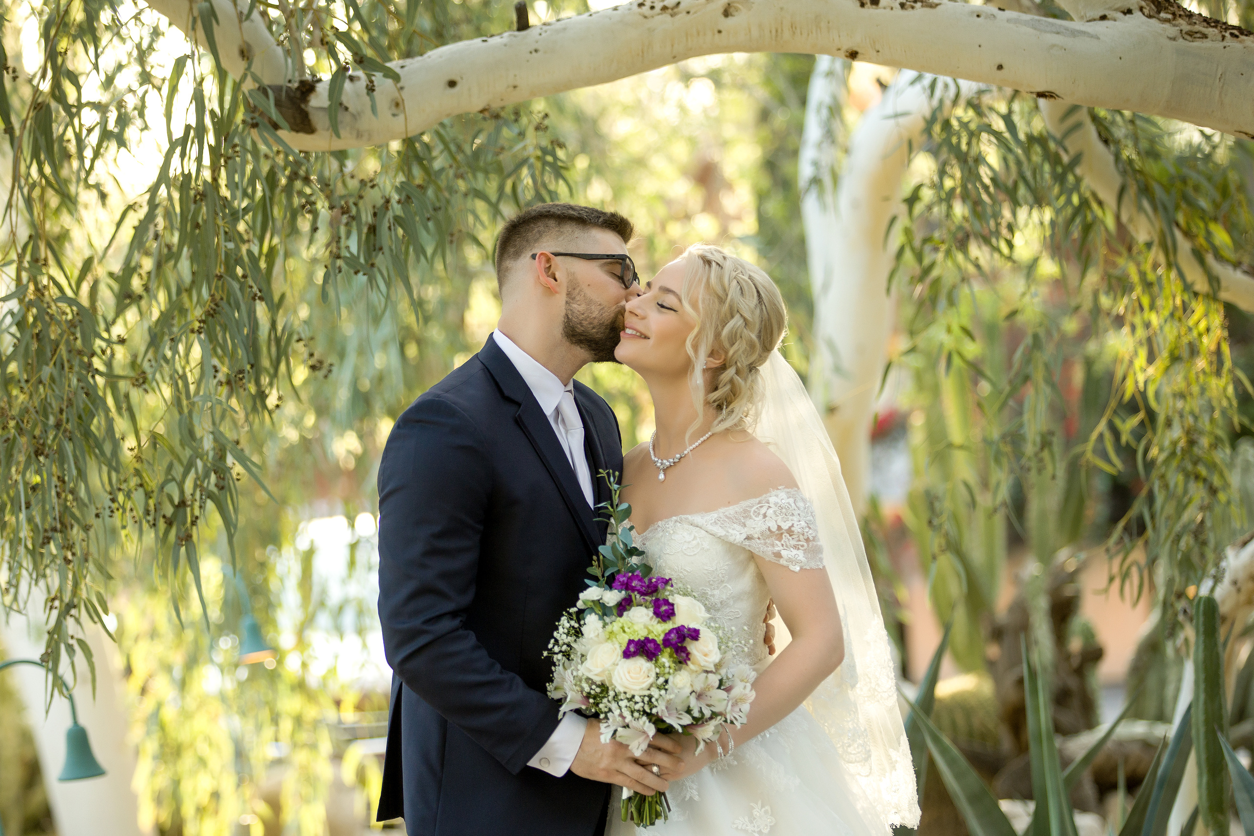 Valeria & Michael. Anastasia Post: Wedding and Editorial Photography