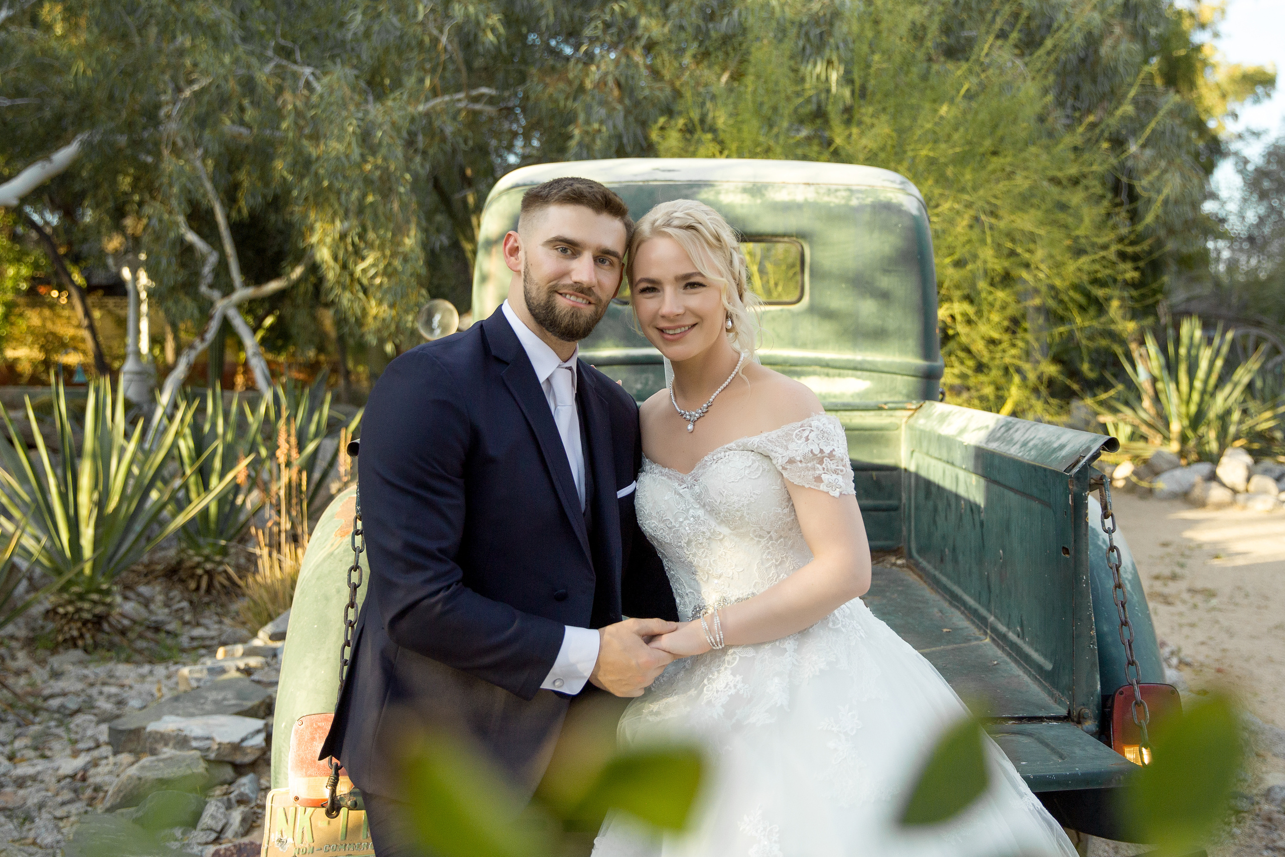 Valeria & Michael. Anastasia Post: Wedding and Editorial Photography