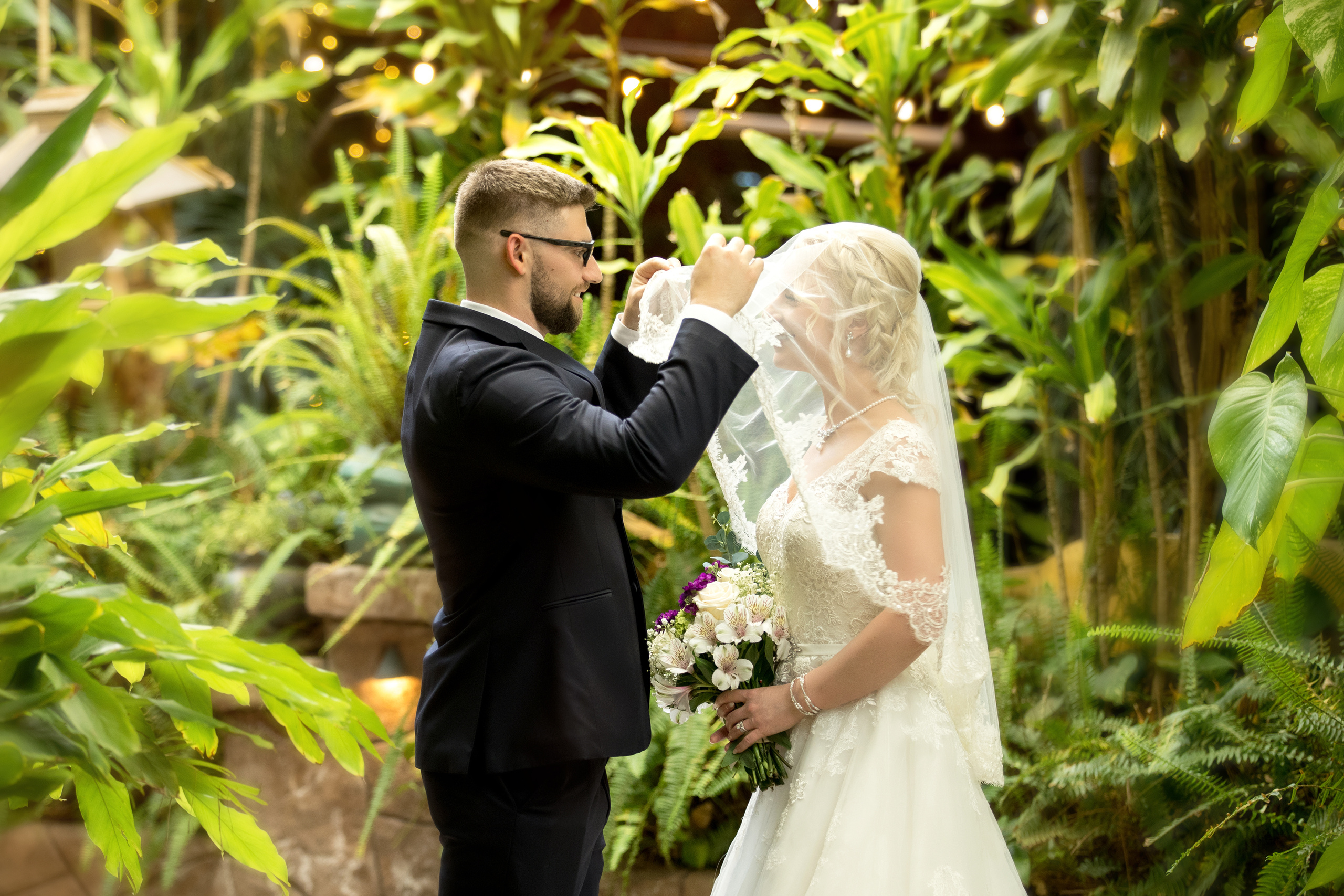 Valeria & Michael. Anastasia Post: Wedding and Editorial Photography