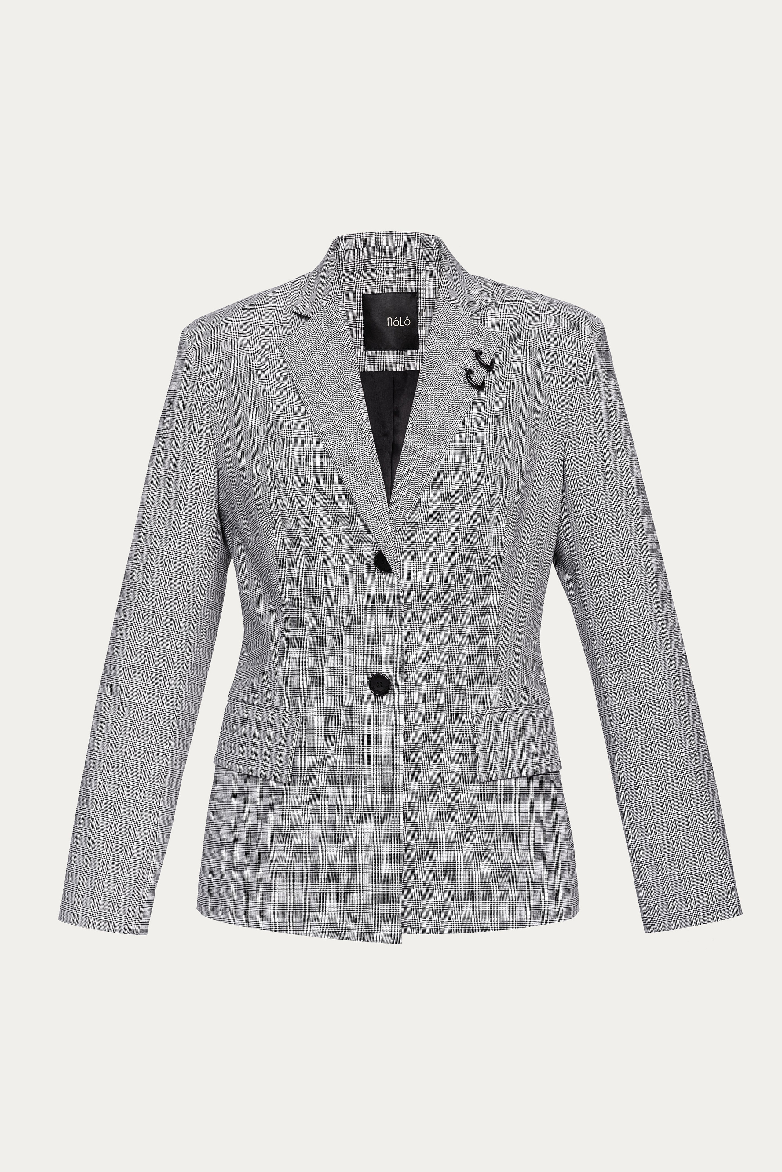 Nolo Fashion. Fotogrāfs Rīgā. Gīmenes, individuālās un dažādu produktu fotosesijas