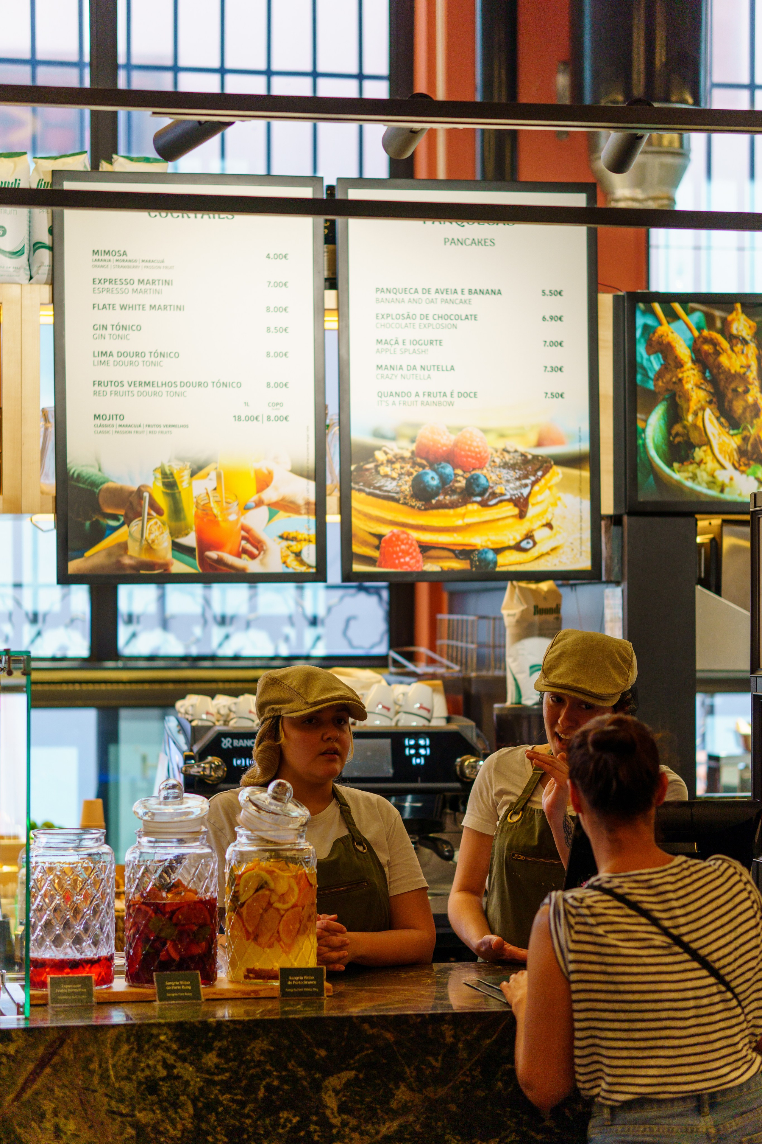 Throwback #1 / Streets of Porto (March 2024). URBANSTREETFILES.ART