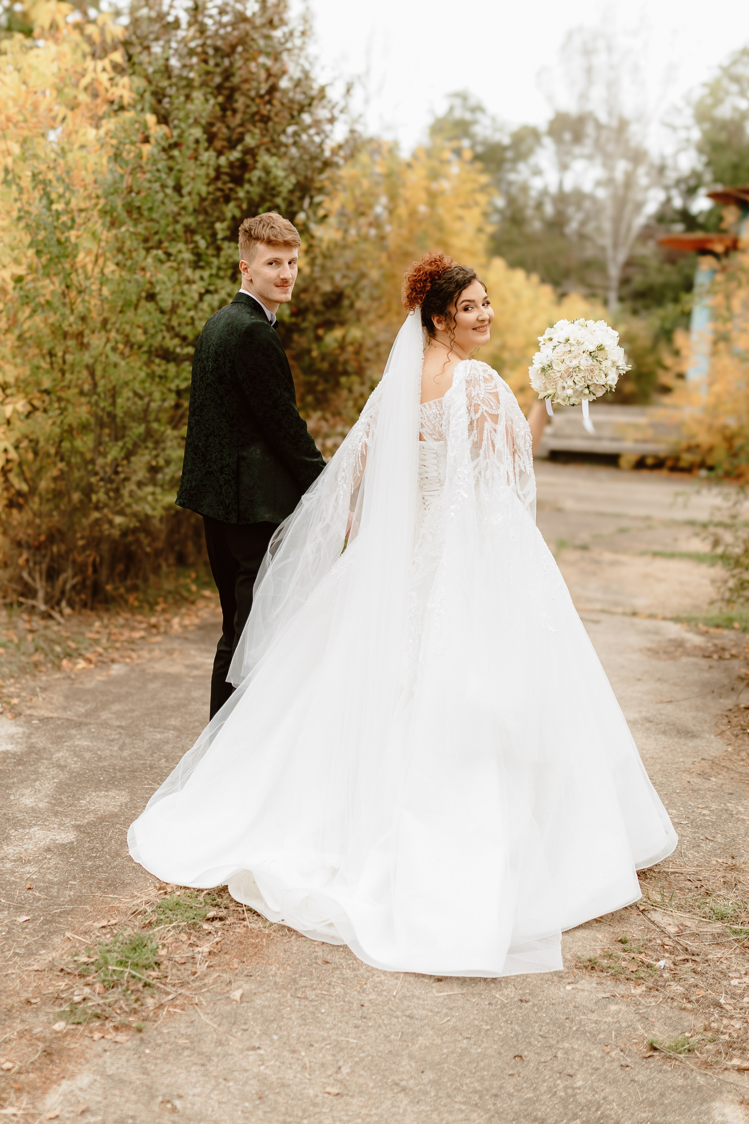 Alexandra & Adrian 🍀🧡🌿. Stefan Teodorescu — Fotograf de Nunta Ploiesti