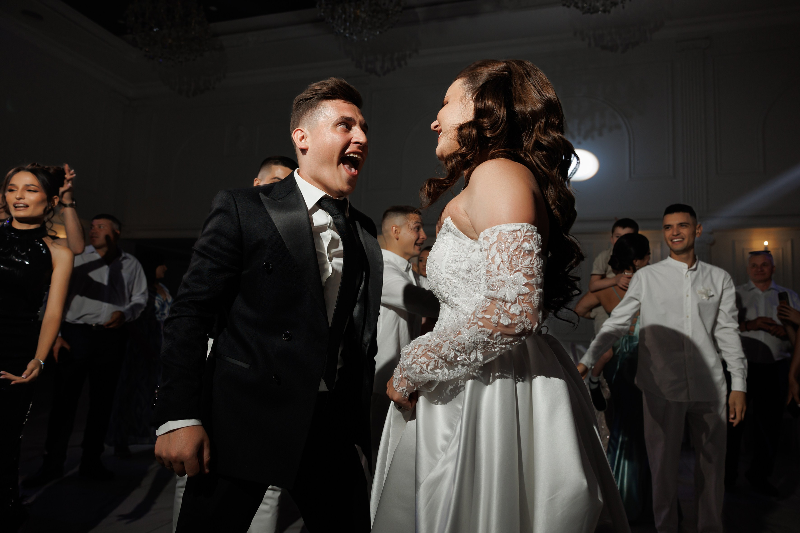 Fotograf nunta chisinau. Dinu Malancea. Dinumalancea.com — fotograf de nunta si familie. Moldova, Romania, UE