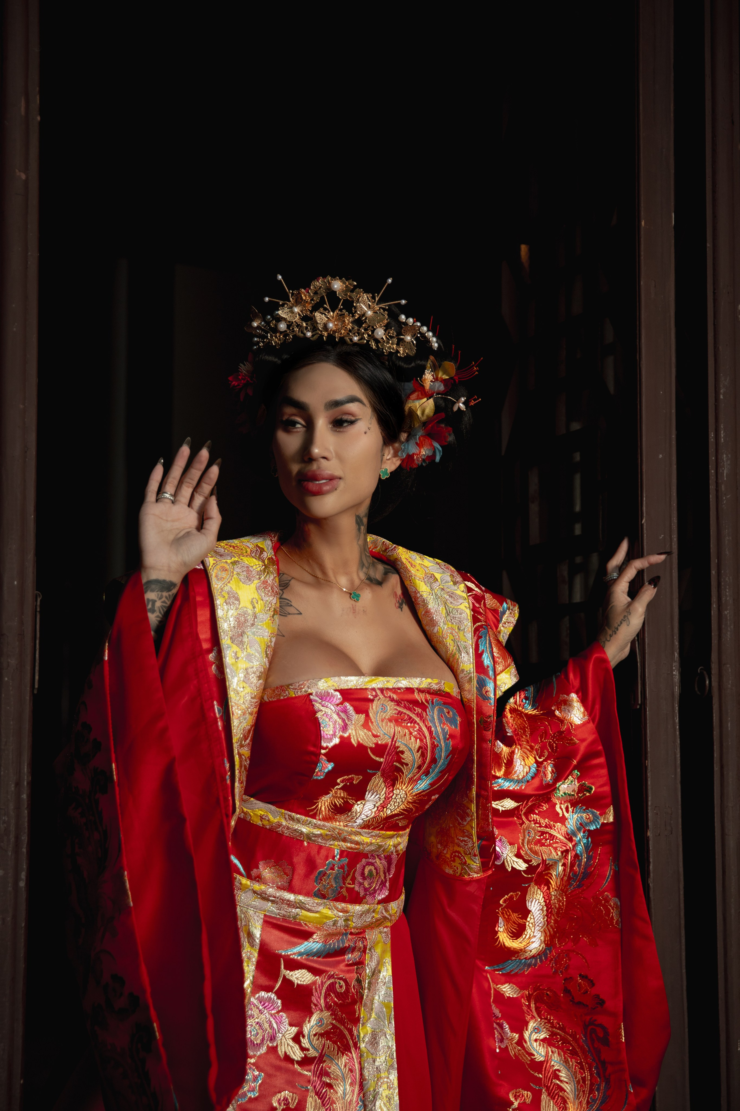 Фотосессия в Чжуцзяцзяо в традиционных китайских образах. Фотограф в Шанхае — Лола Пидлуская