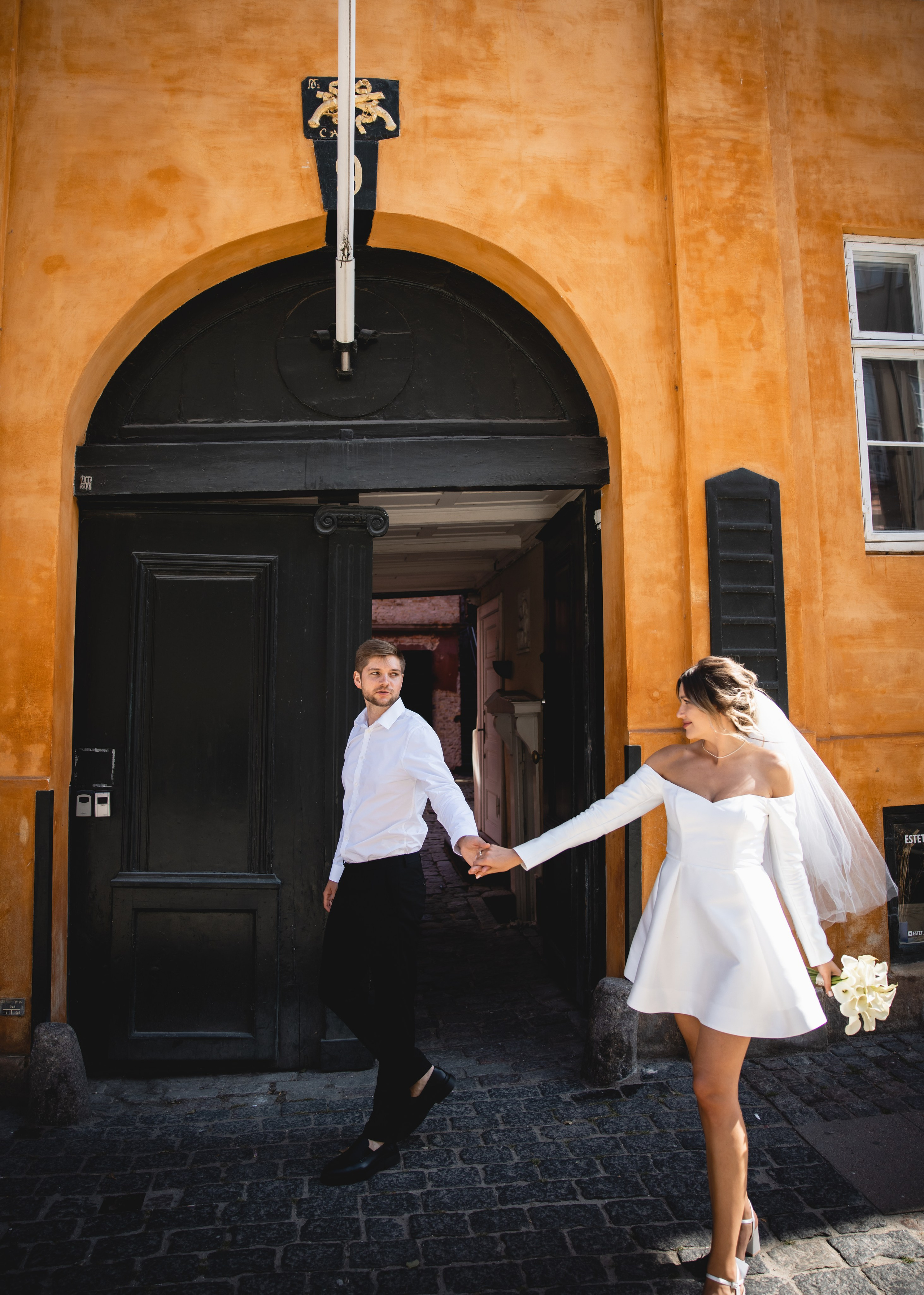 Julia and Slava. Professional wedding photographer in Copenhagen, Denmark — Julia Byron