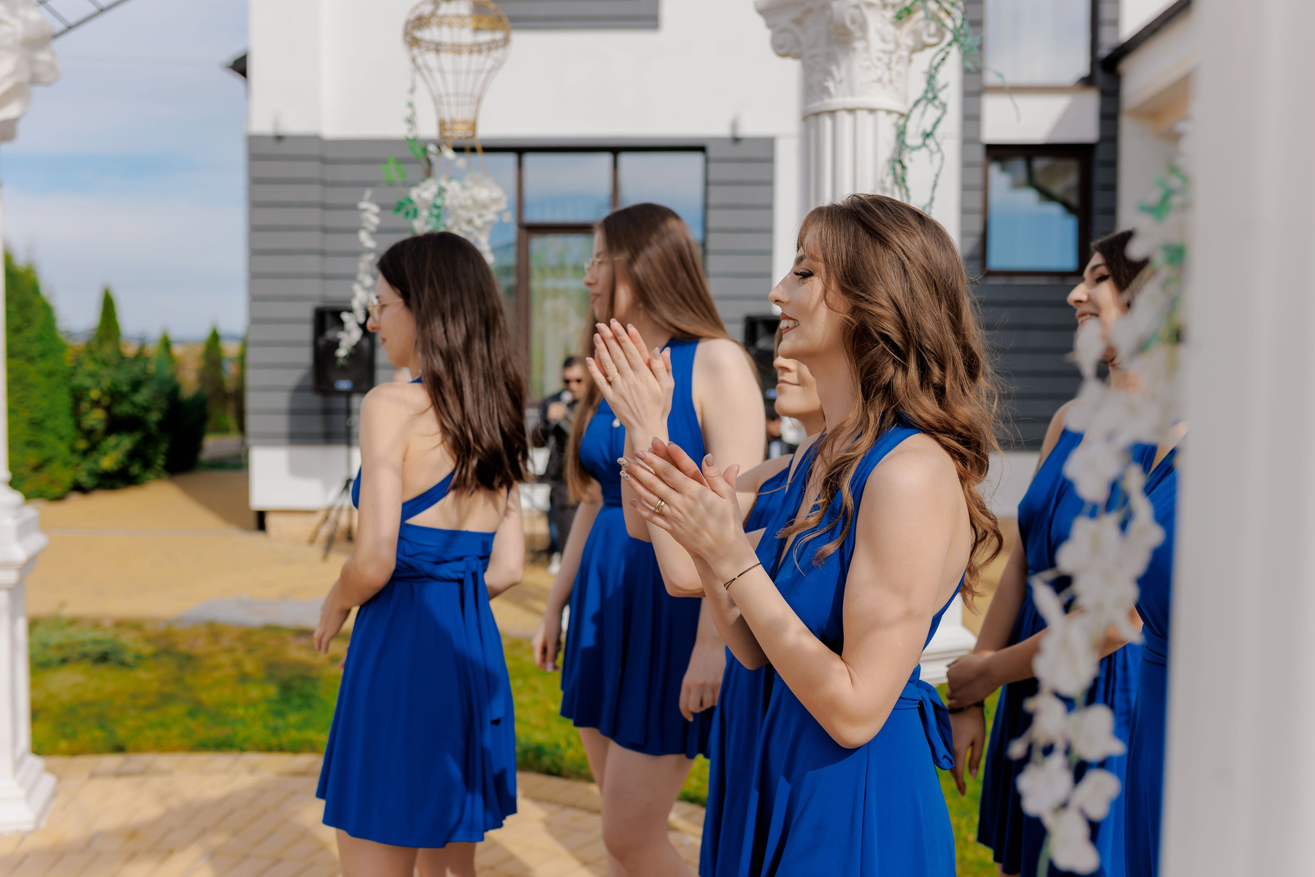 Loredana & Emilian – Ziua Nunții | Videografie - fotografie Botez Suceava, Iași, Botoșani. Servicii foto-video profesionale, pentru momente de neuitat