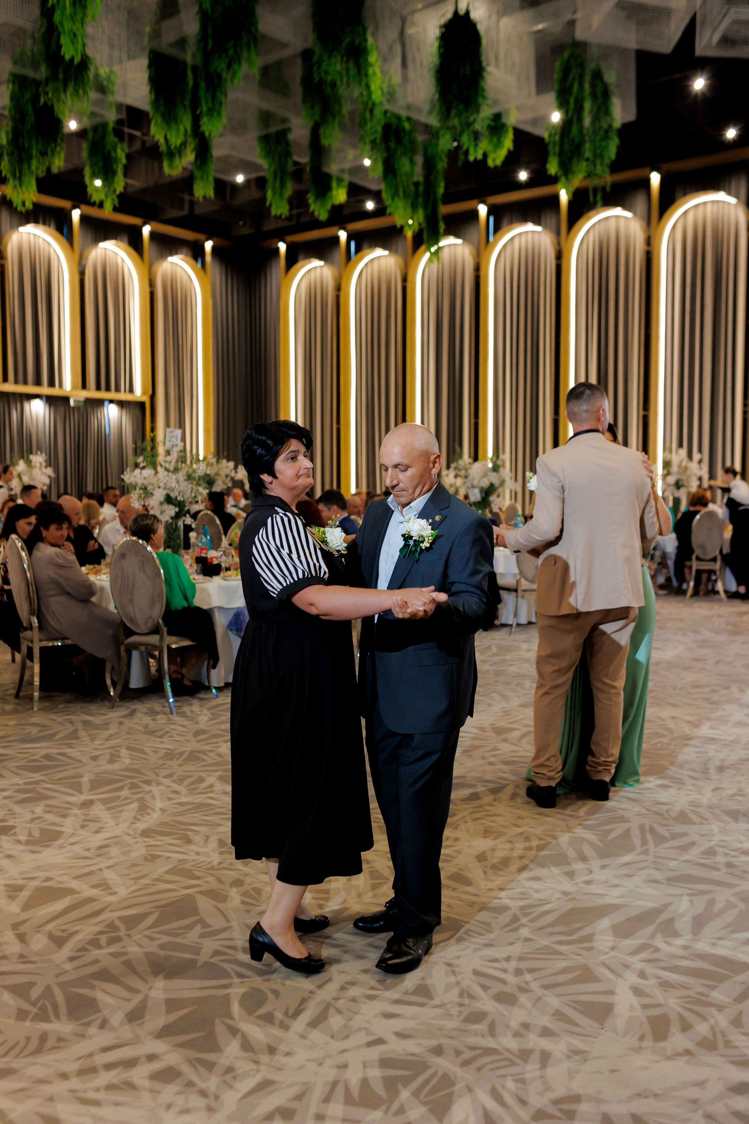 Nunta Nicoleta & Răzvan | Fotografie & Videografie Profesională. Servicii foto-video profesionale, pentru momente de neuitat