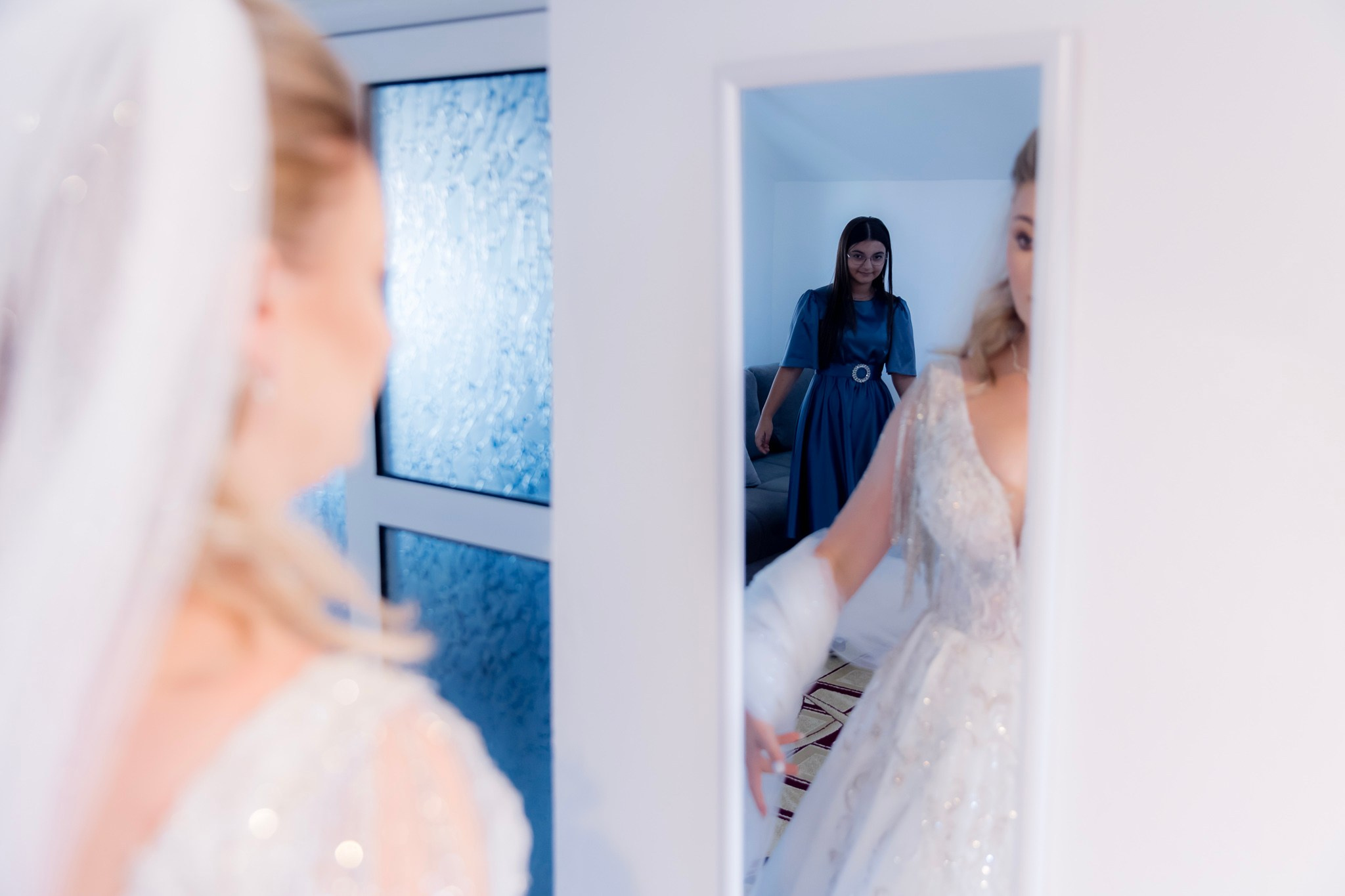 Mihai & Oana. Servicii foto-video profesionale, pentru momente de neuitat