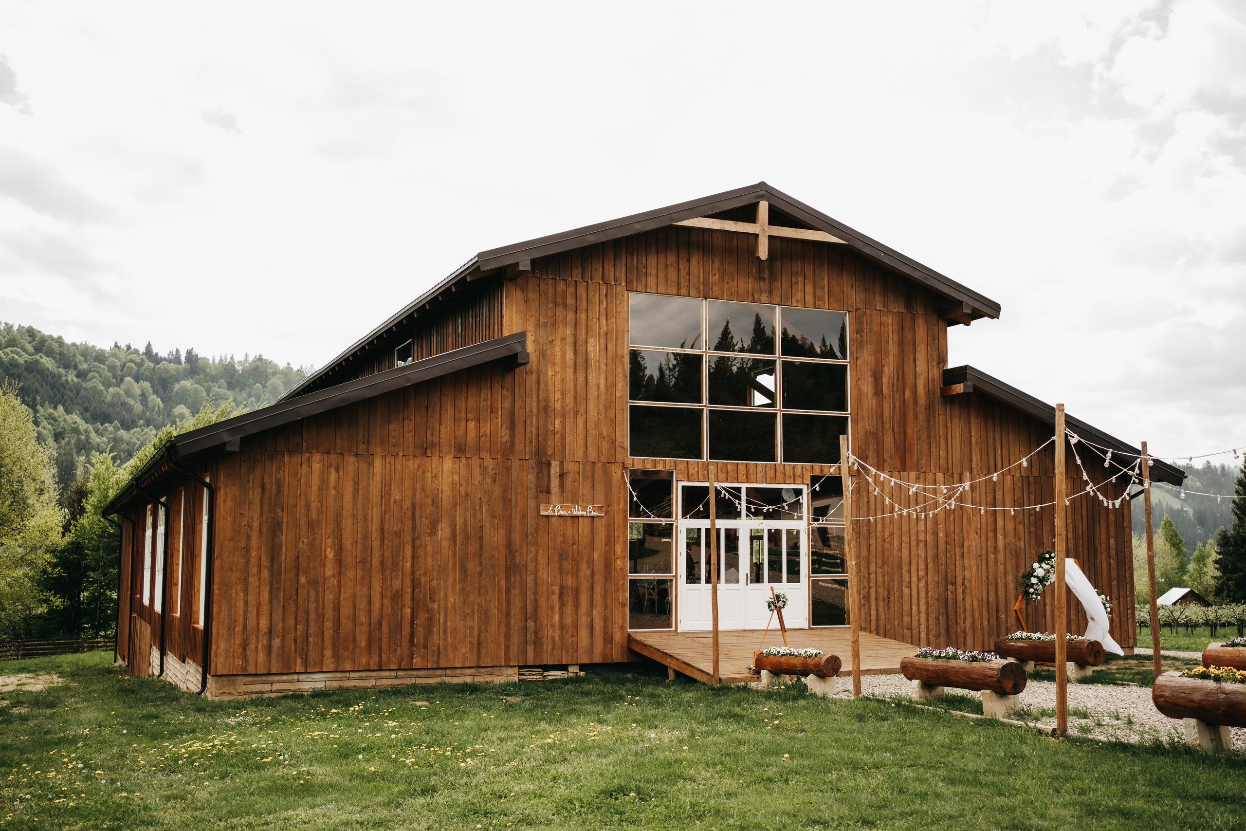 A & A. Fotograf Nunta Iasi - Hearts & Pictures