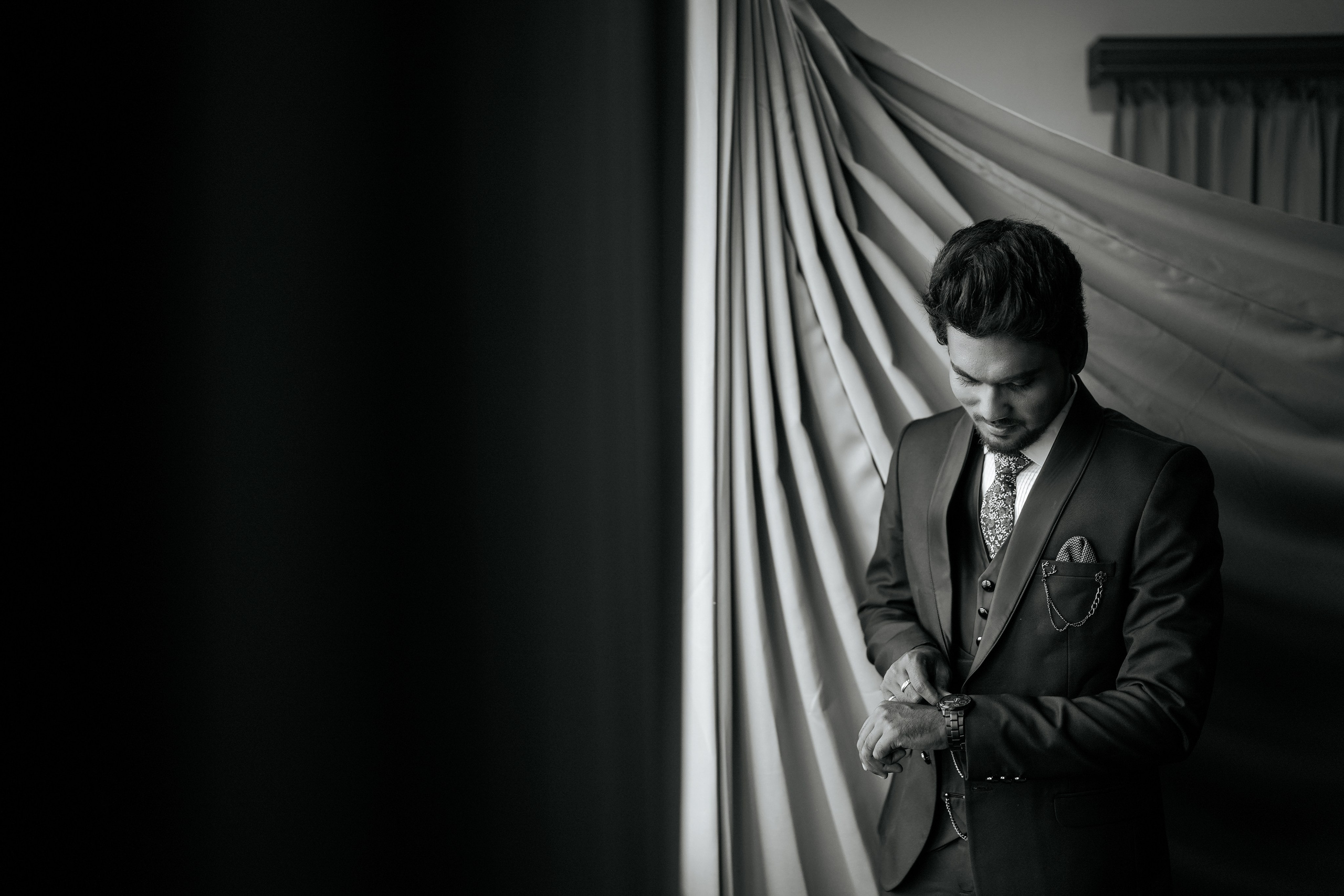 Praveen + Subhashini. “Raw Media: Authentic Wedding Stories in Vivid Detail”