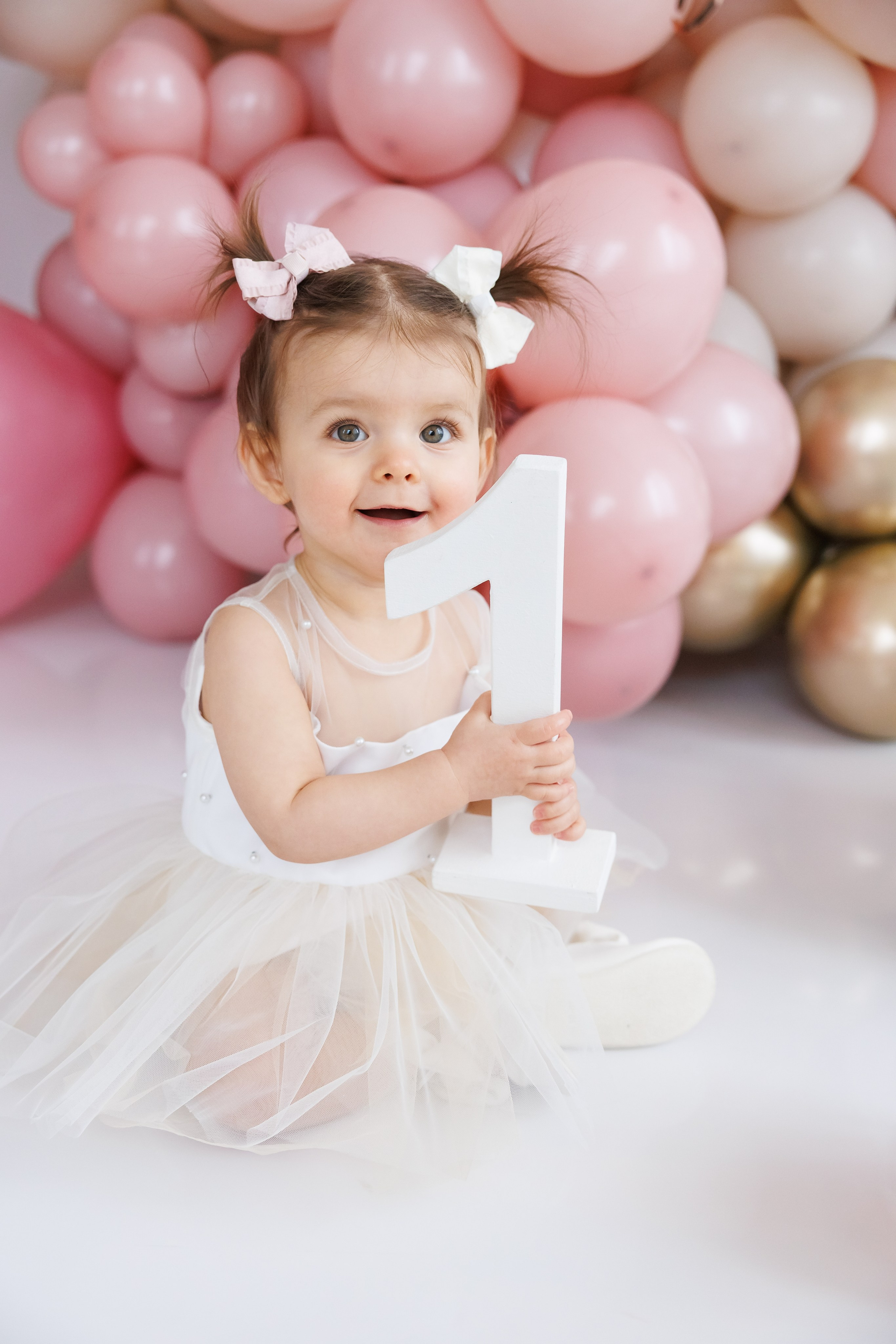 Smash cake. Фотограф Ирина Йотова