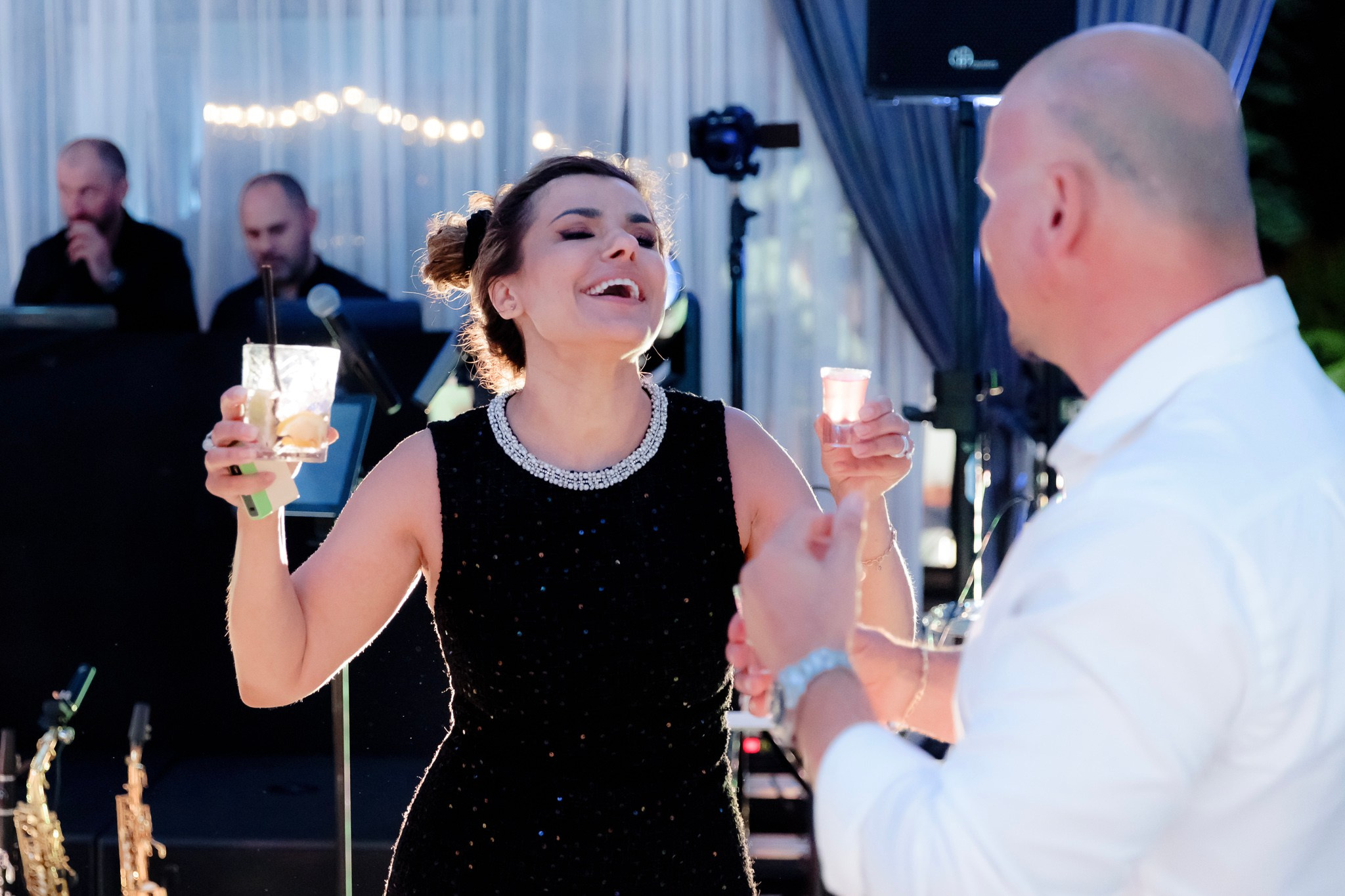 Ioana & Ionuț | Nuntă de poveste la Păstrăvăria Poiana din Mălini județul Suceava. Servicii foto-video profesionale, pentru momente de neuitat