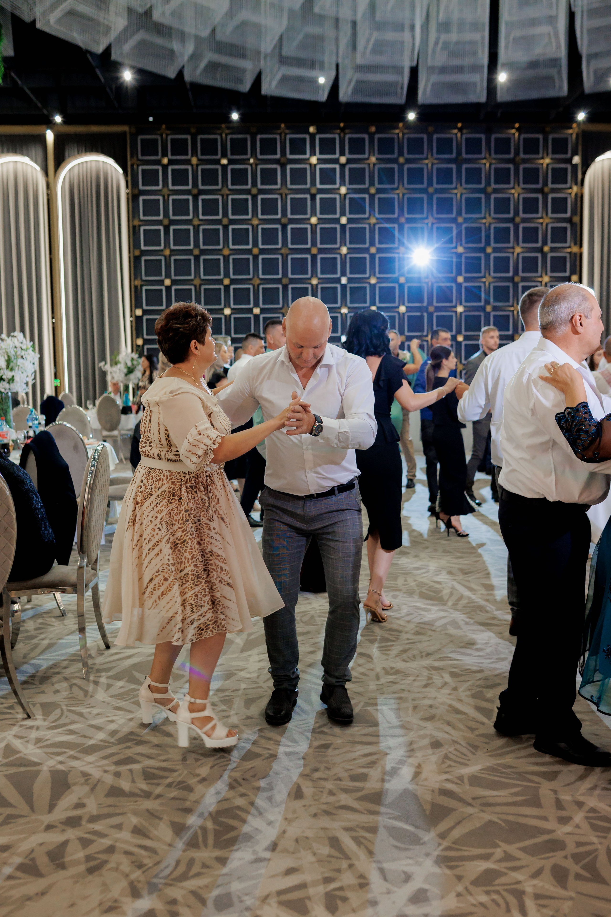 Nunta Nicoleta & Răzvan | Fotografie & Videografie Profesională. Servicii foto-video profesionale, pentru momente de neuitat