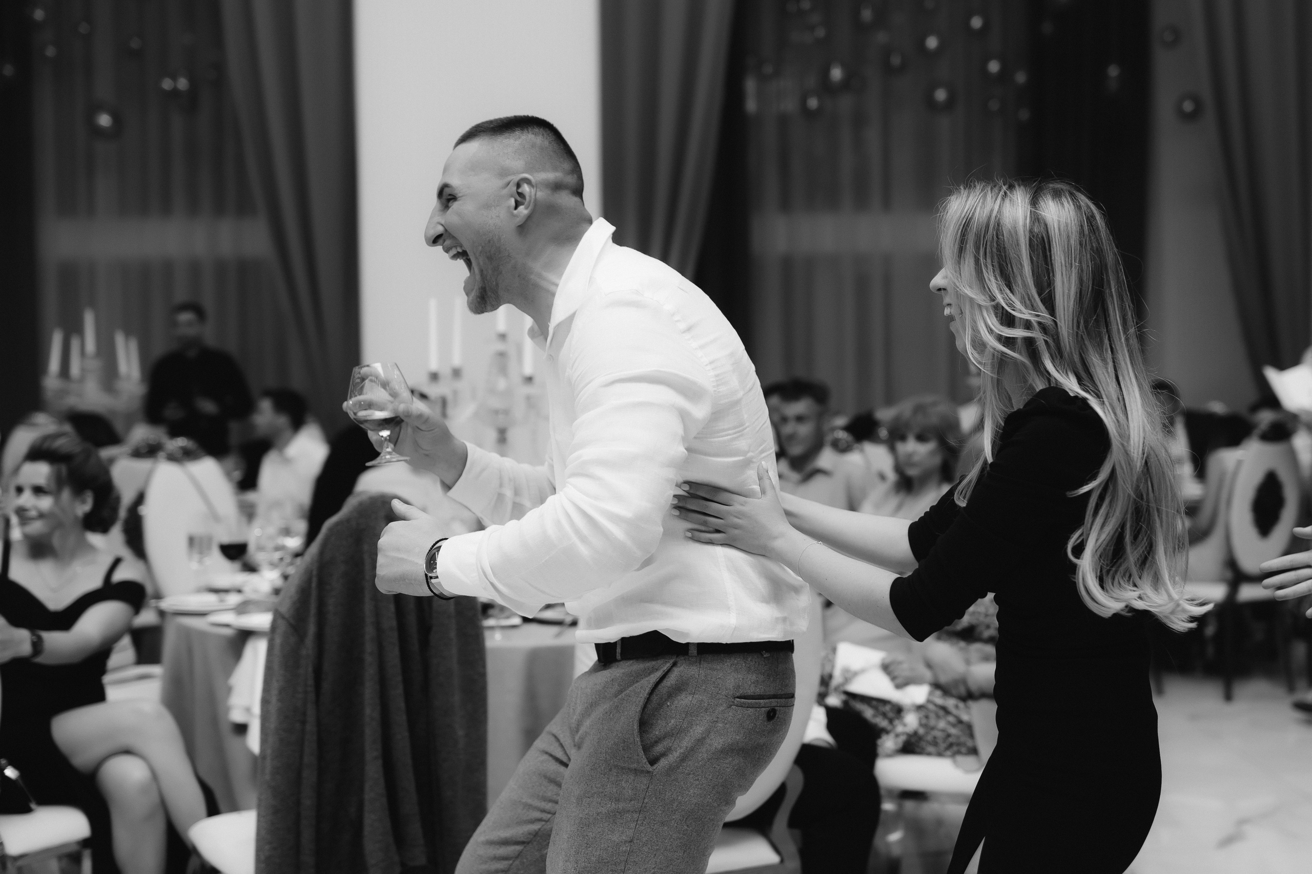 Alături de tine sunt o stea. Servicii Foto Video în Chișinău și Europa ID-Brothers