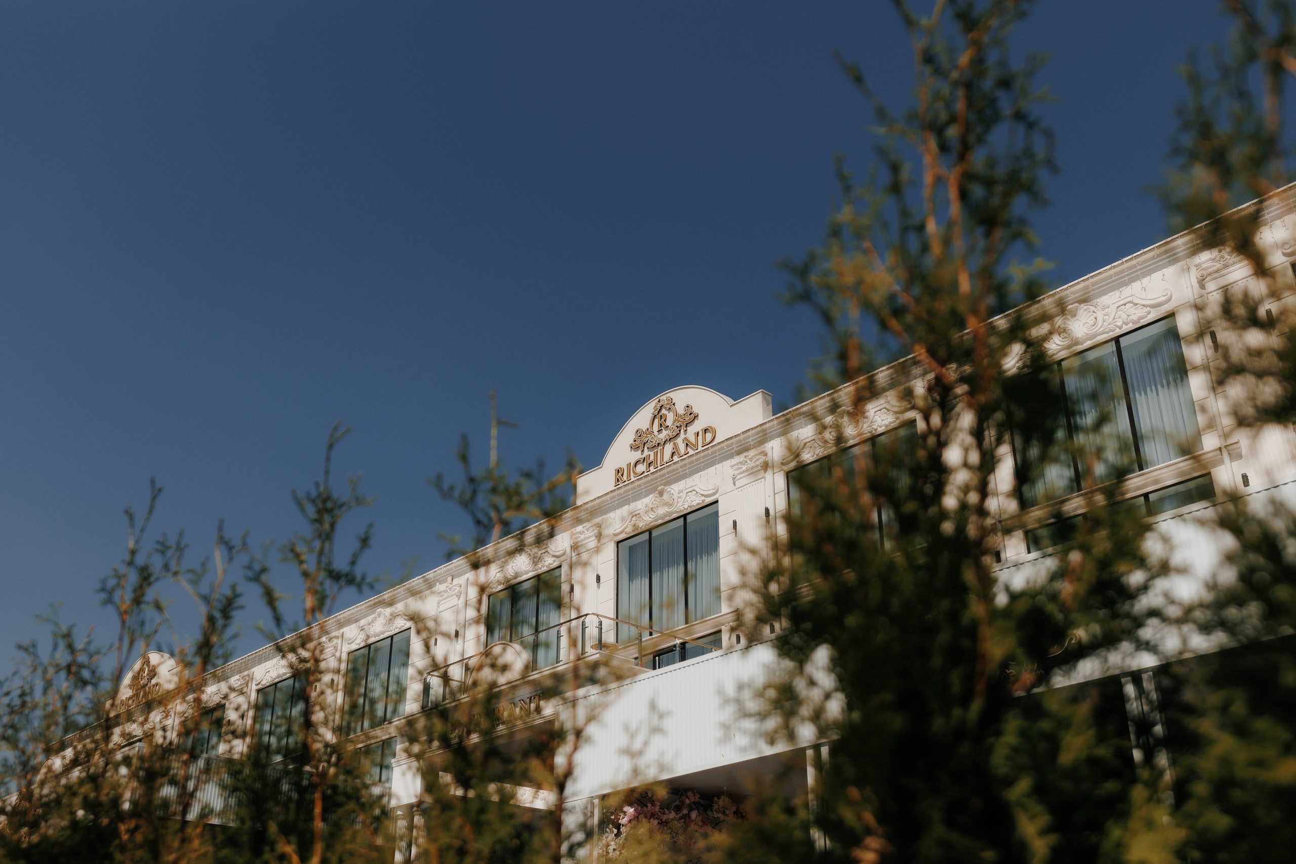 Alături de tine sunt o stea. Servicii Foto Video în Chișinău și Europa ID-Brothers