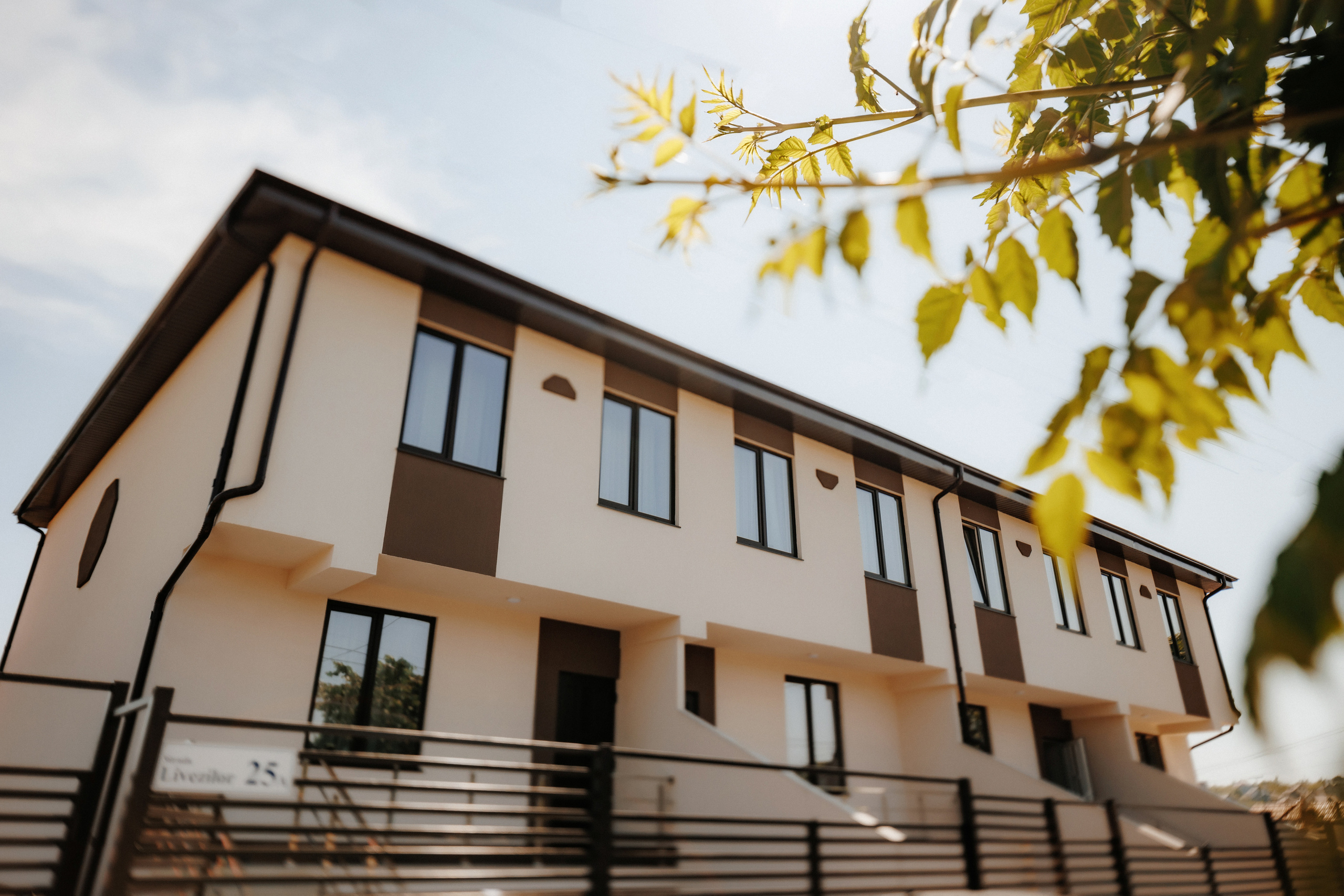 2 4ever. Servicii Foto Video în Chișinău și Europa ID-Brothers