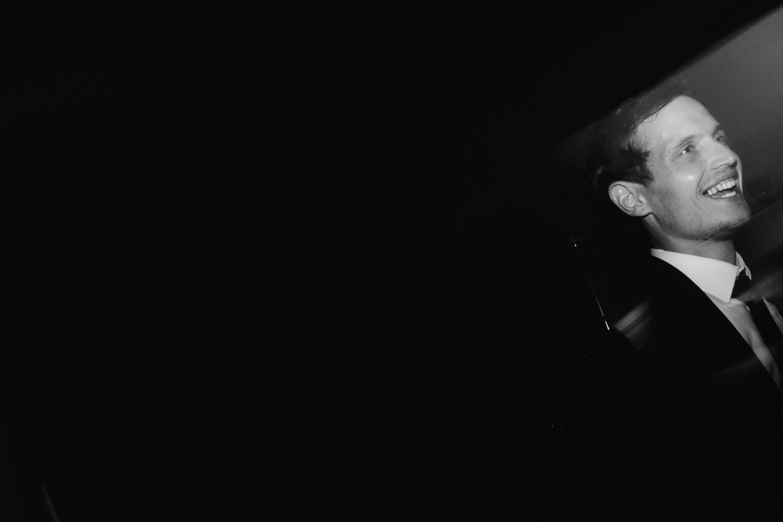 2 4ever. Servicii Foto Video în Chișinău și Europa ID-Brothers