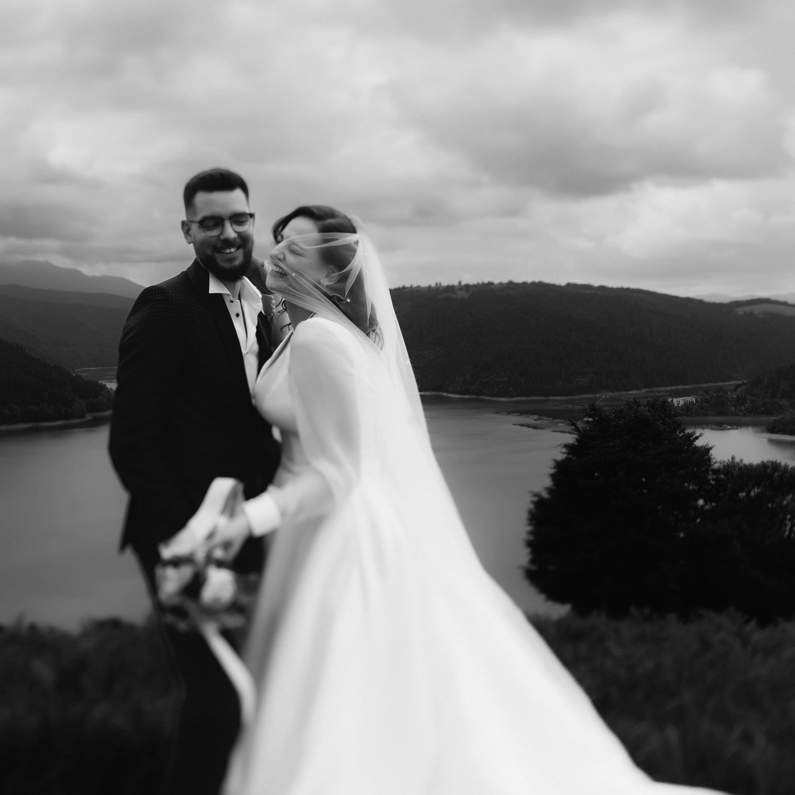 Dragoste în privirea ta. Servicii Foto Video în Chișinău și Europa ID-Brothers