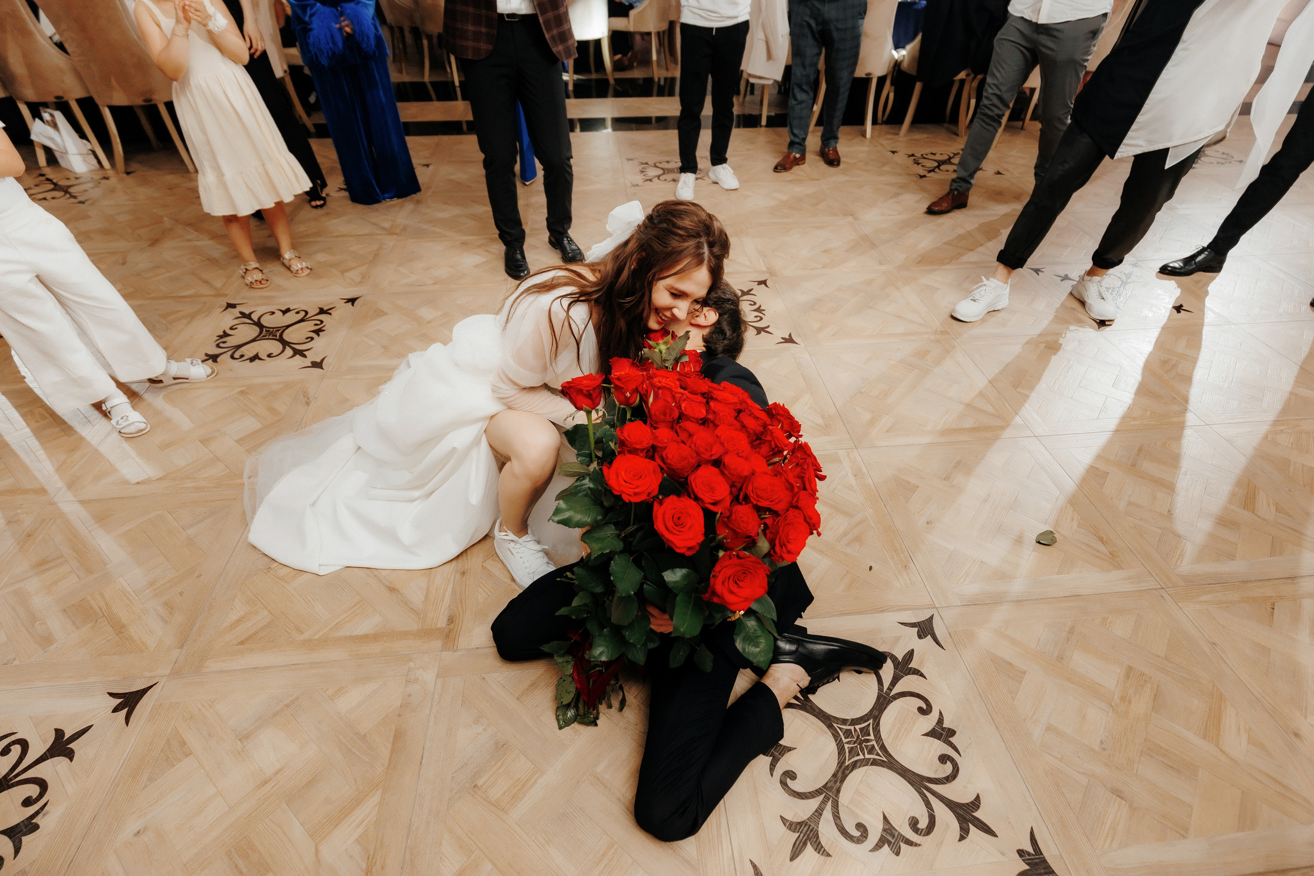 2 4ever. Servicii Foto Video în Chișinău și Europa ID-Brothers