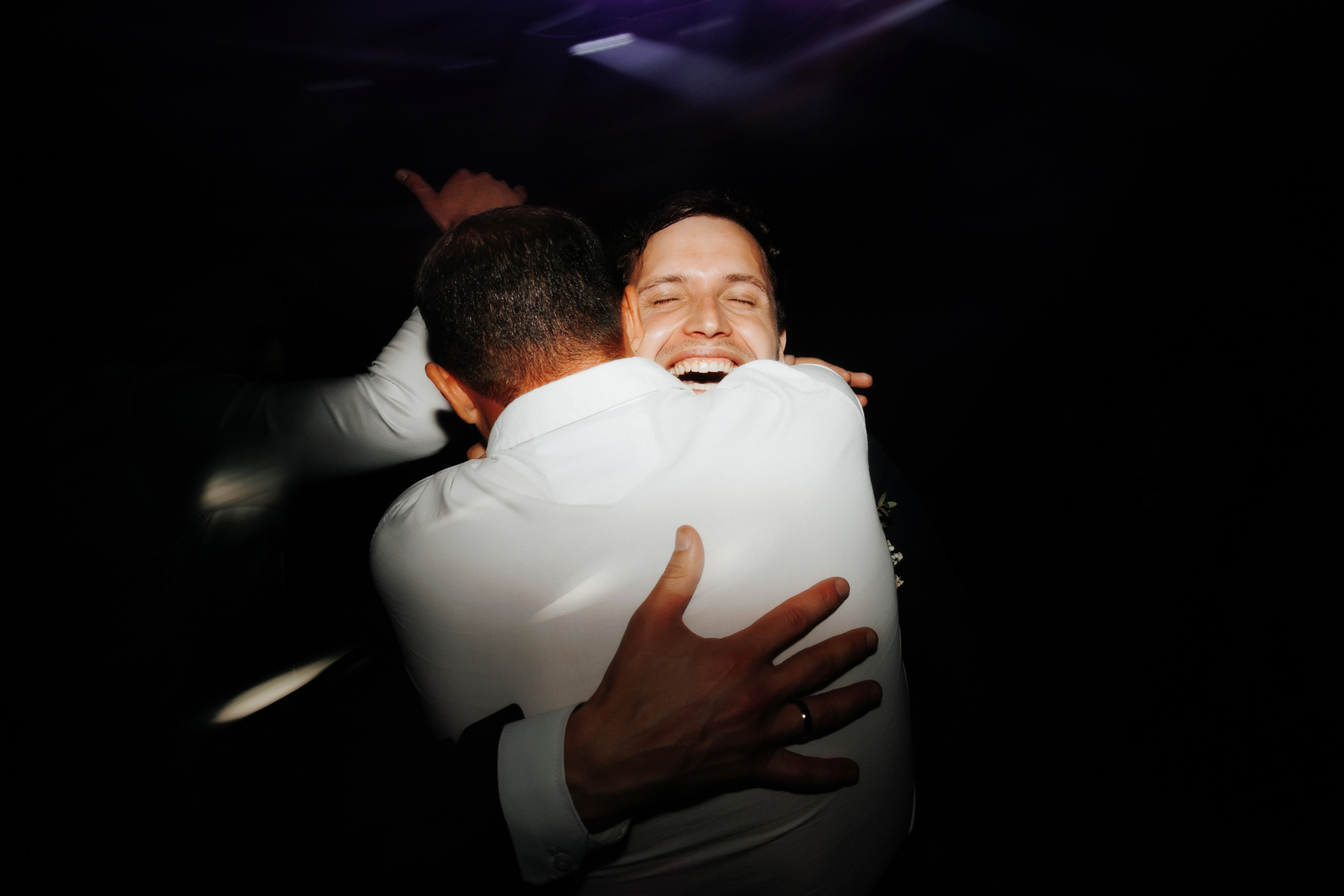 2 4ever. Servicii Foto Video în Chișinău și Europa ID-Brothers