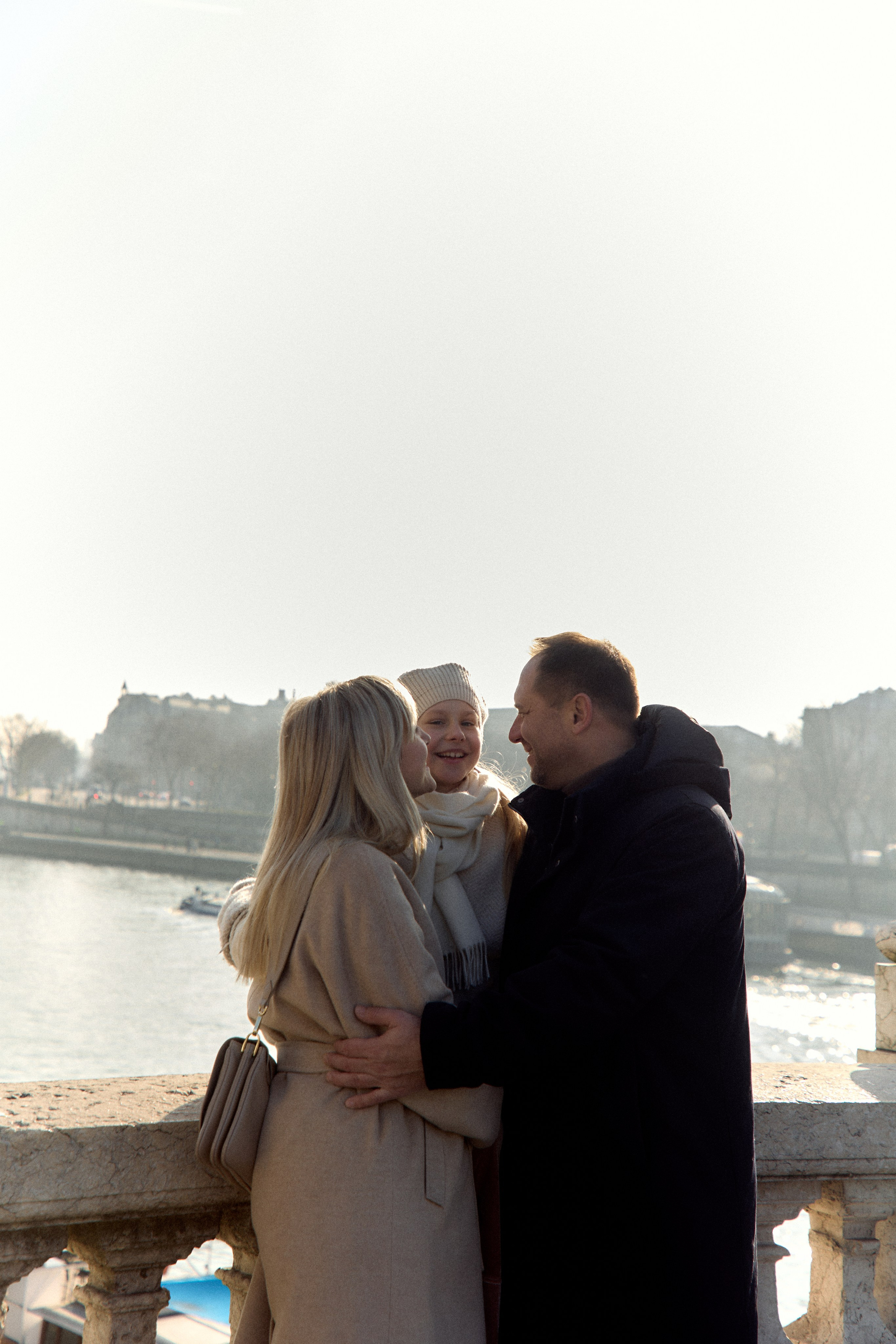 Pont Alexandre III & Eiffel Tower. Fotógrafa en París