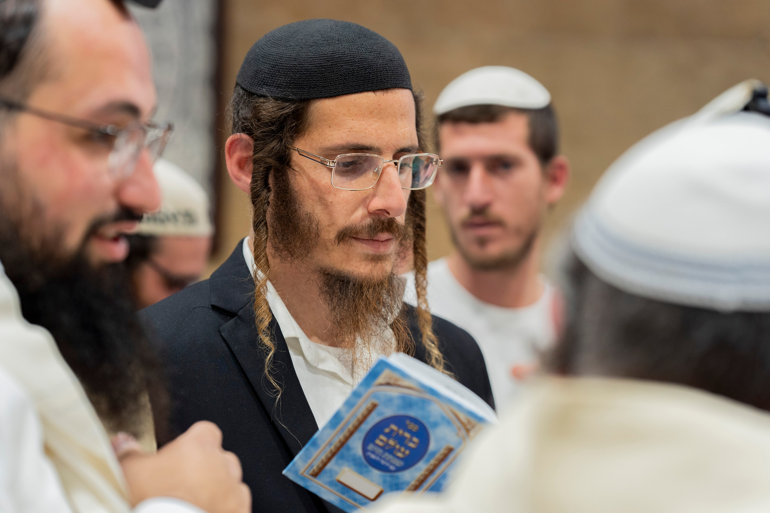 הברית של נחמן חזן. יוסף מזרחי צילום חתונה, ברית וזוגיות. צלם מקצועי שאוהב להוציא אתכם הכי יפים ברגעים הכי מרגשים