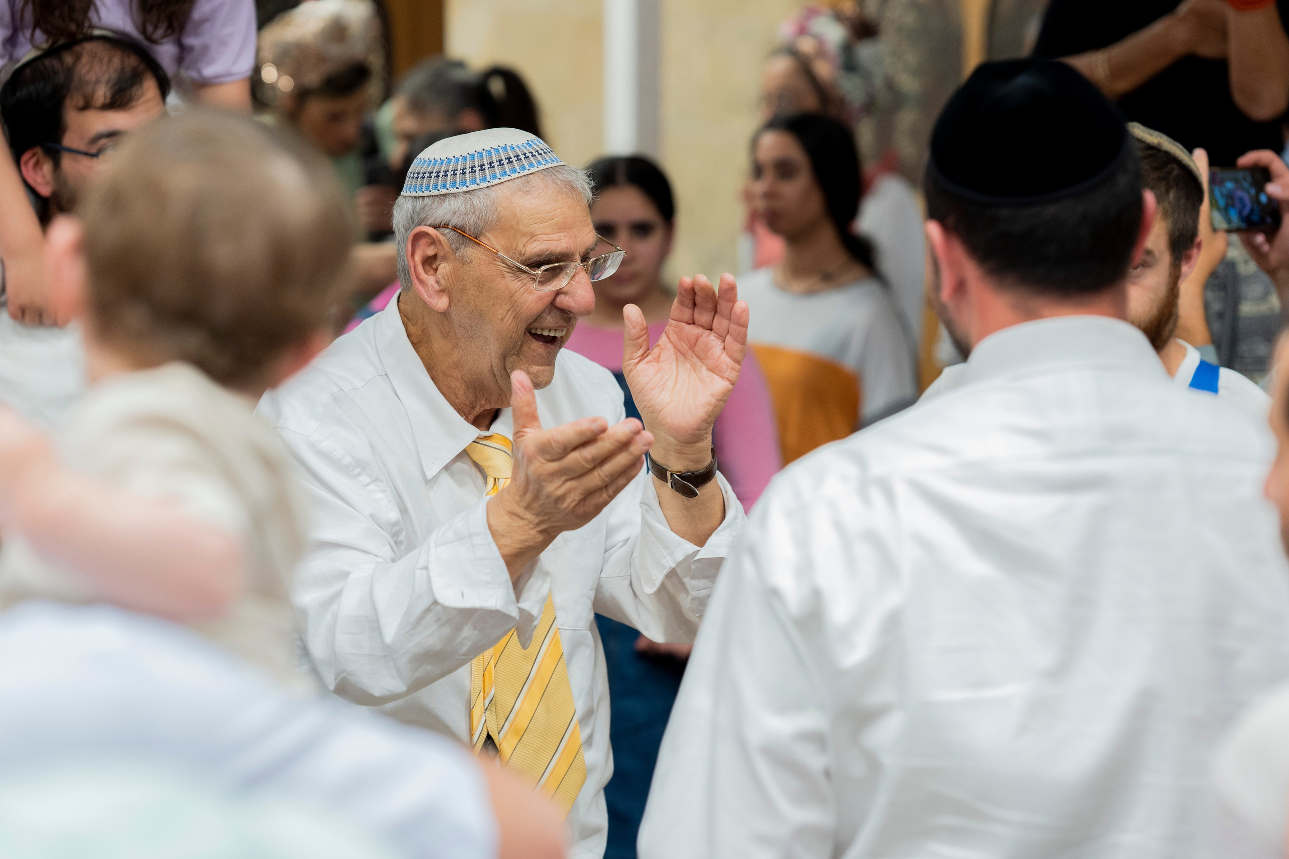 הברית של נחמן חזן. יוסף מזרחי צילום חתונה, ברית וזוגיות. צלם מקצועי שאוהב להוציא אתכם הכי יפים ברגעים הכי מרגשים