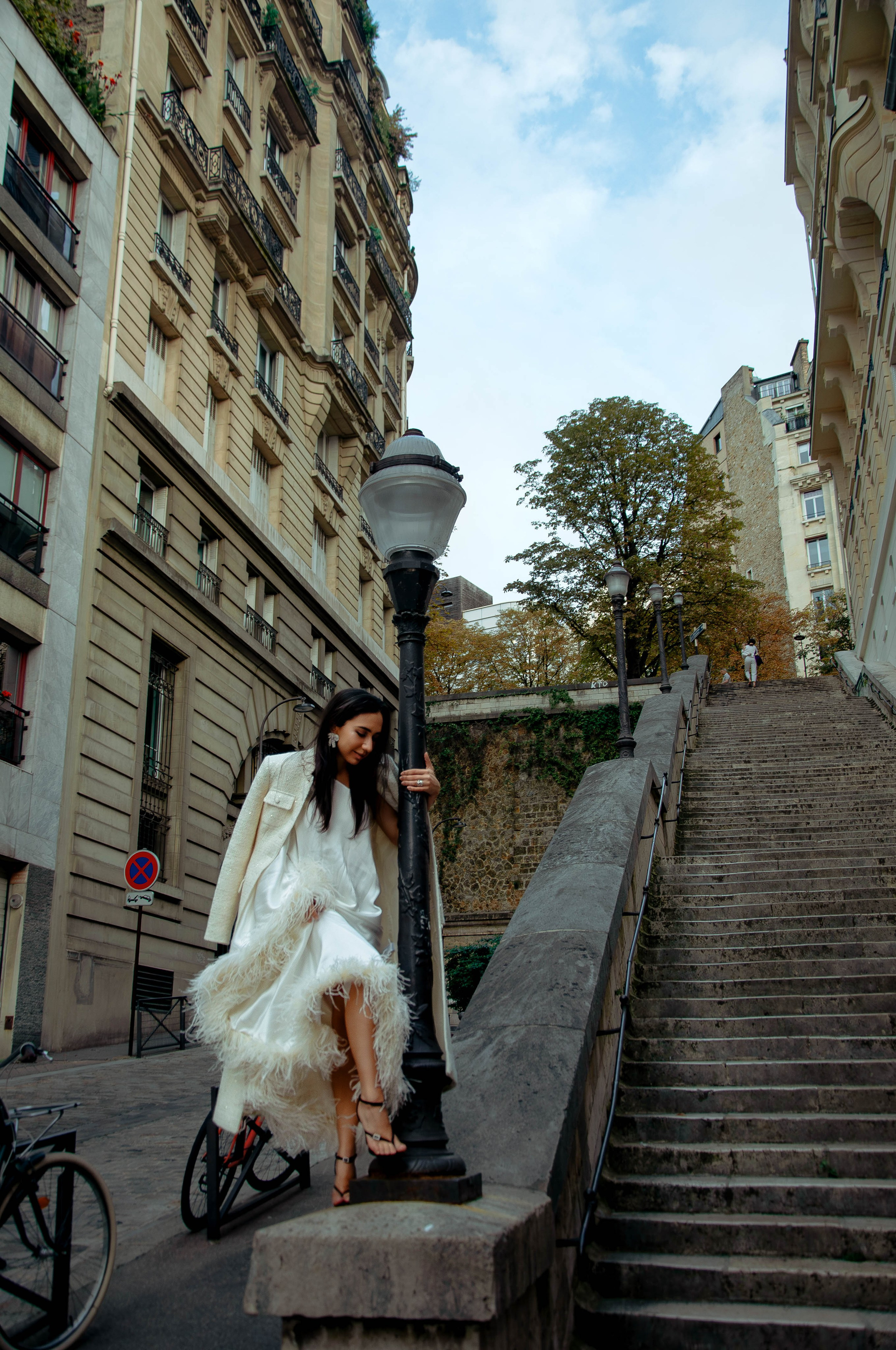 Осенняя фотосессия у Эйфелевой башни. Фотограф в Париже Полина Осипова