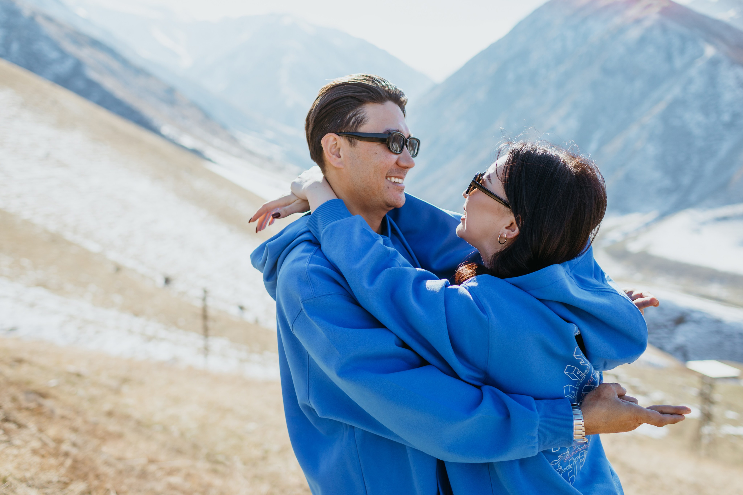 Лав Стори в Бишкеке. Фотограф в Бишкеке Оксана Шувалова