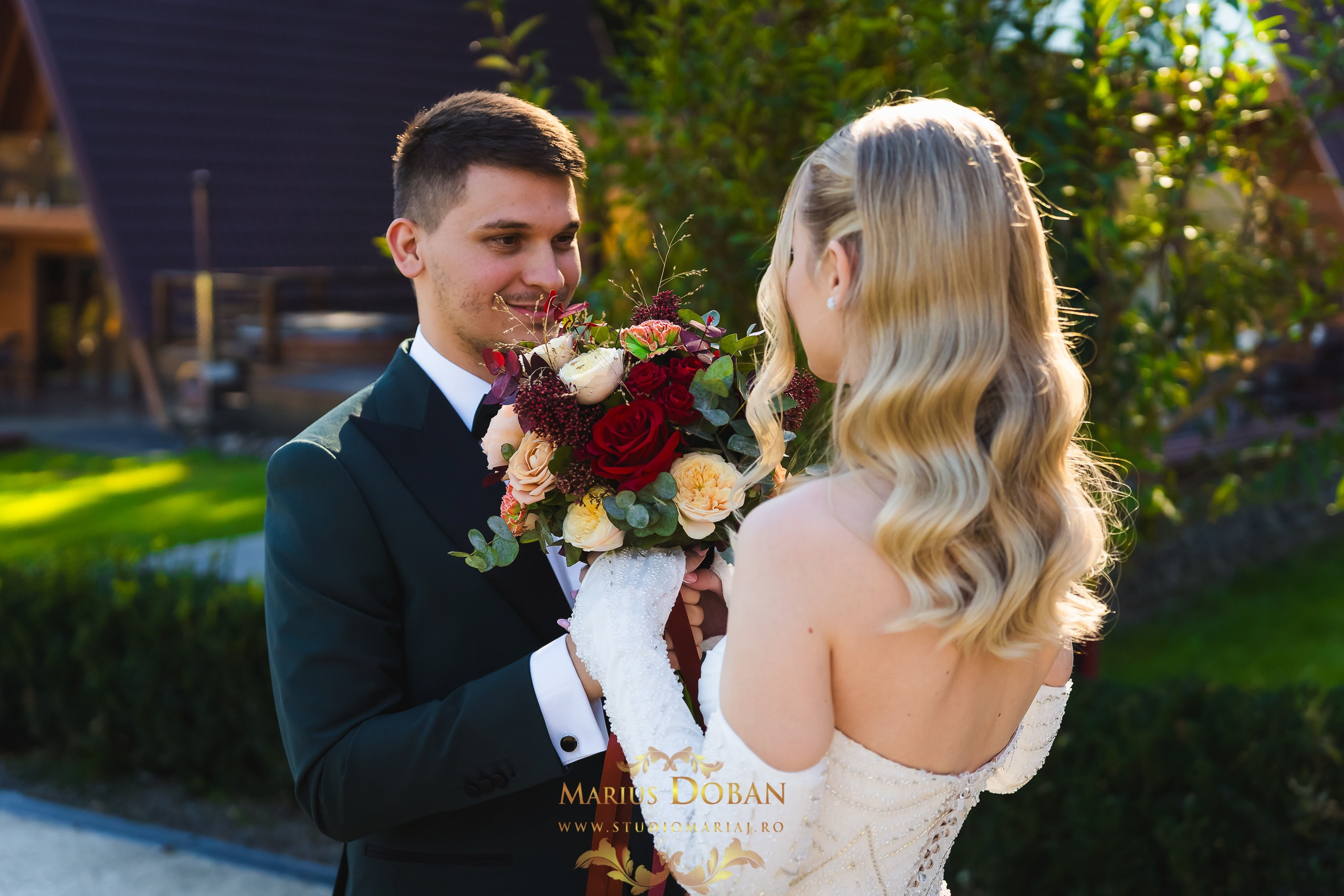 Iulia & Joszeph — preparing & details. Marius Doban